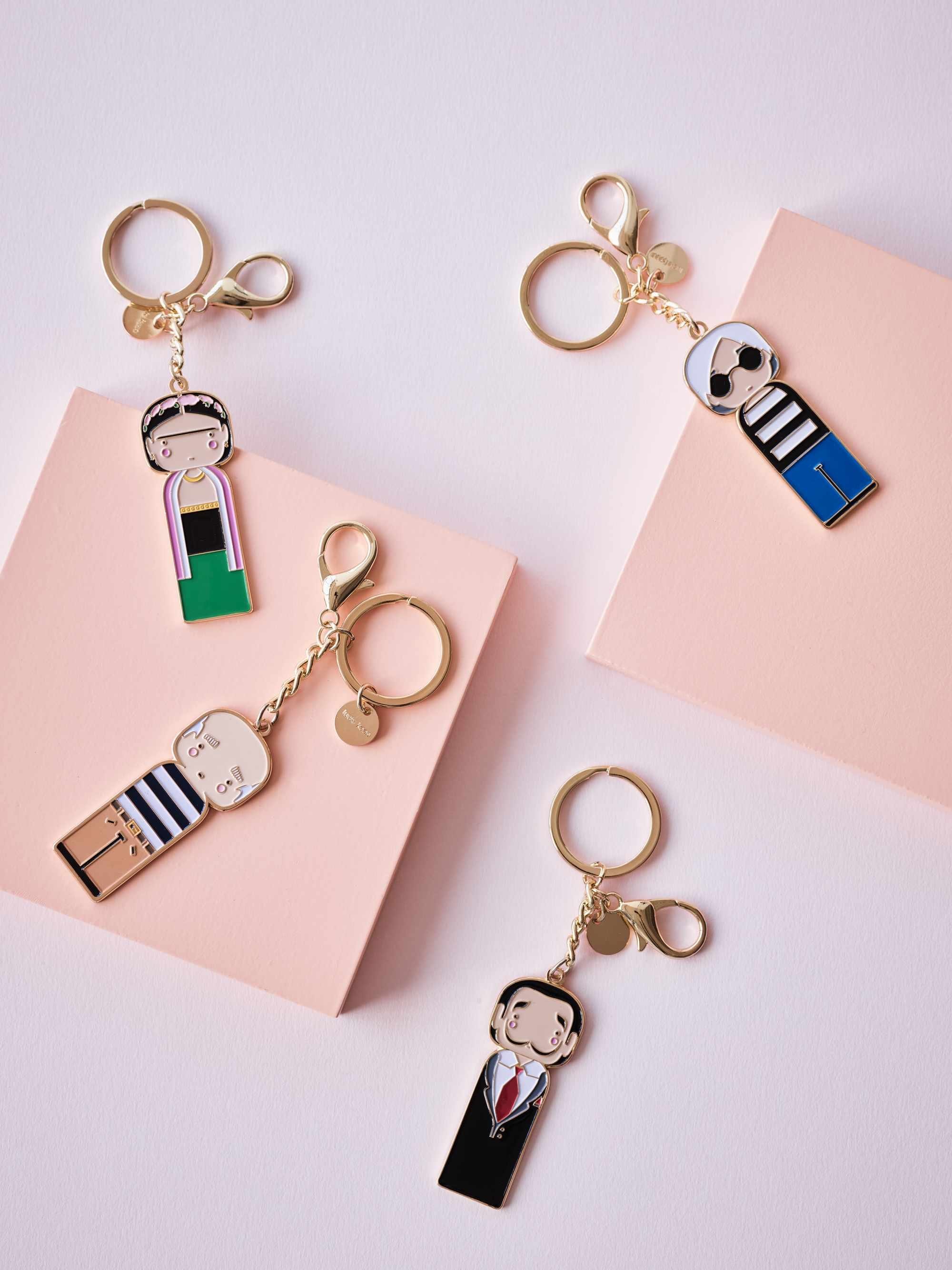 Lucie Kaas Schlüsselanhänger Lucie Kaas Sketch.inc - Elton John in weißem Outfit Schlüsselanhänger