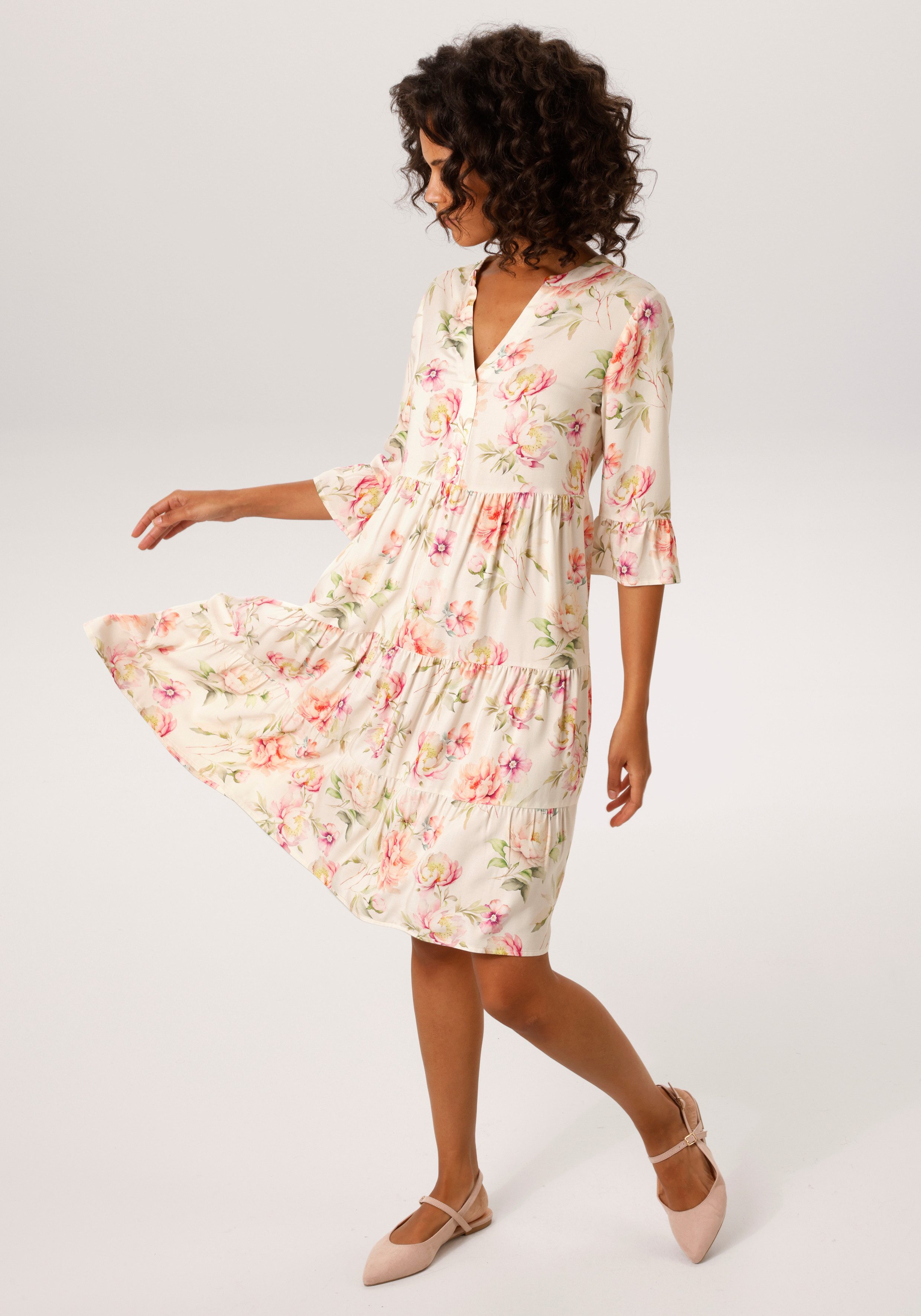 Aniston CASUAL Blusenkleid mit fantasievollem, pastellfarbenen Blumendruck - NEUE KOLLEKTION