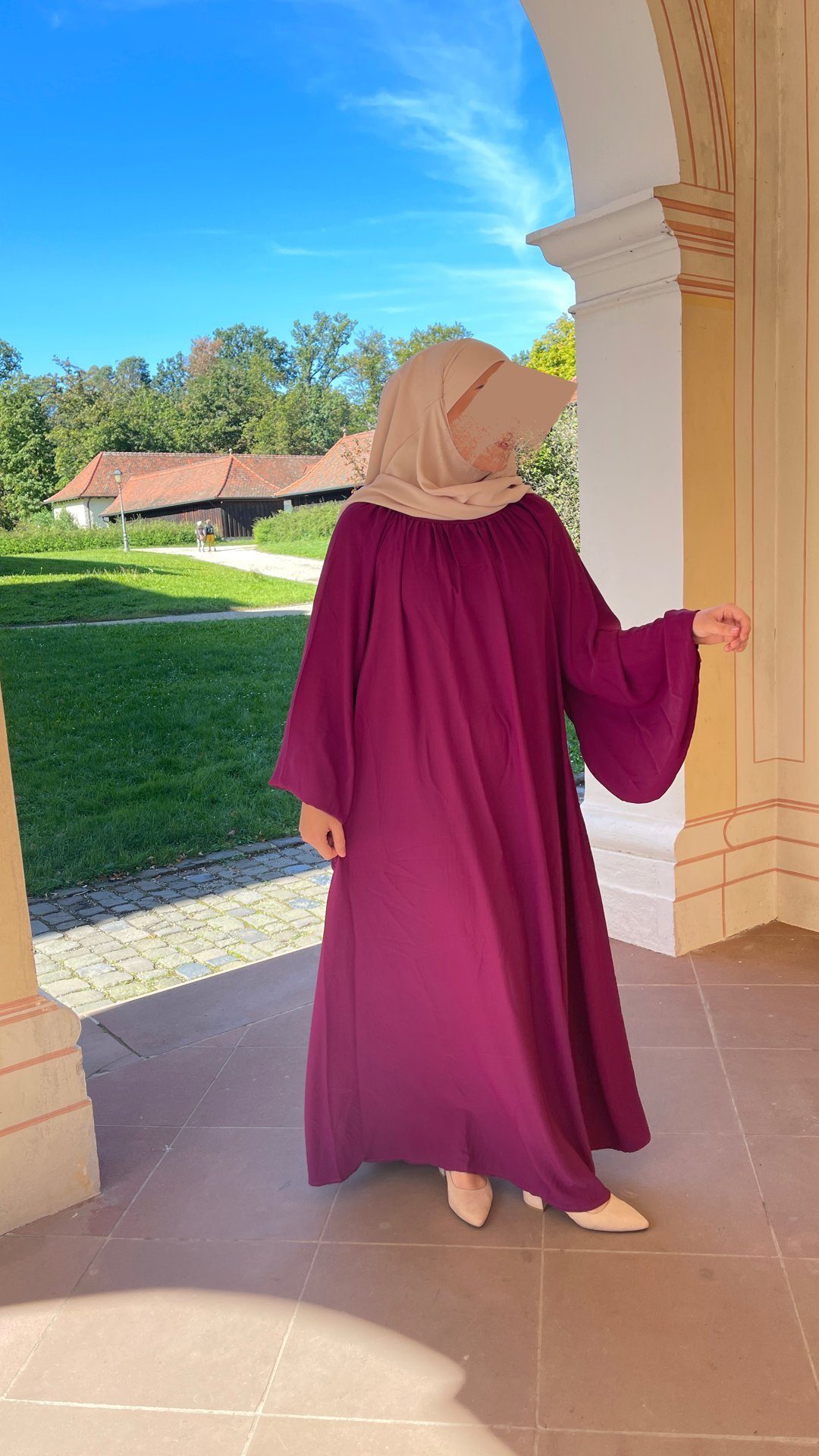 HIJABIFY Brautkleid Abaya NAIMA Medina Seide Kleid mit Ballonärmel Lila | Sommerkleider