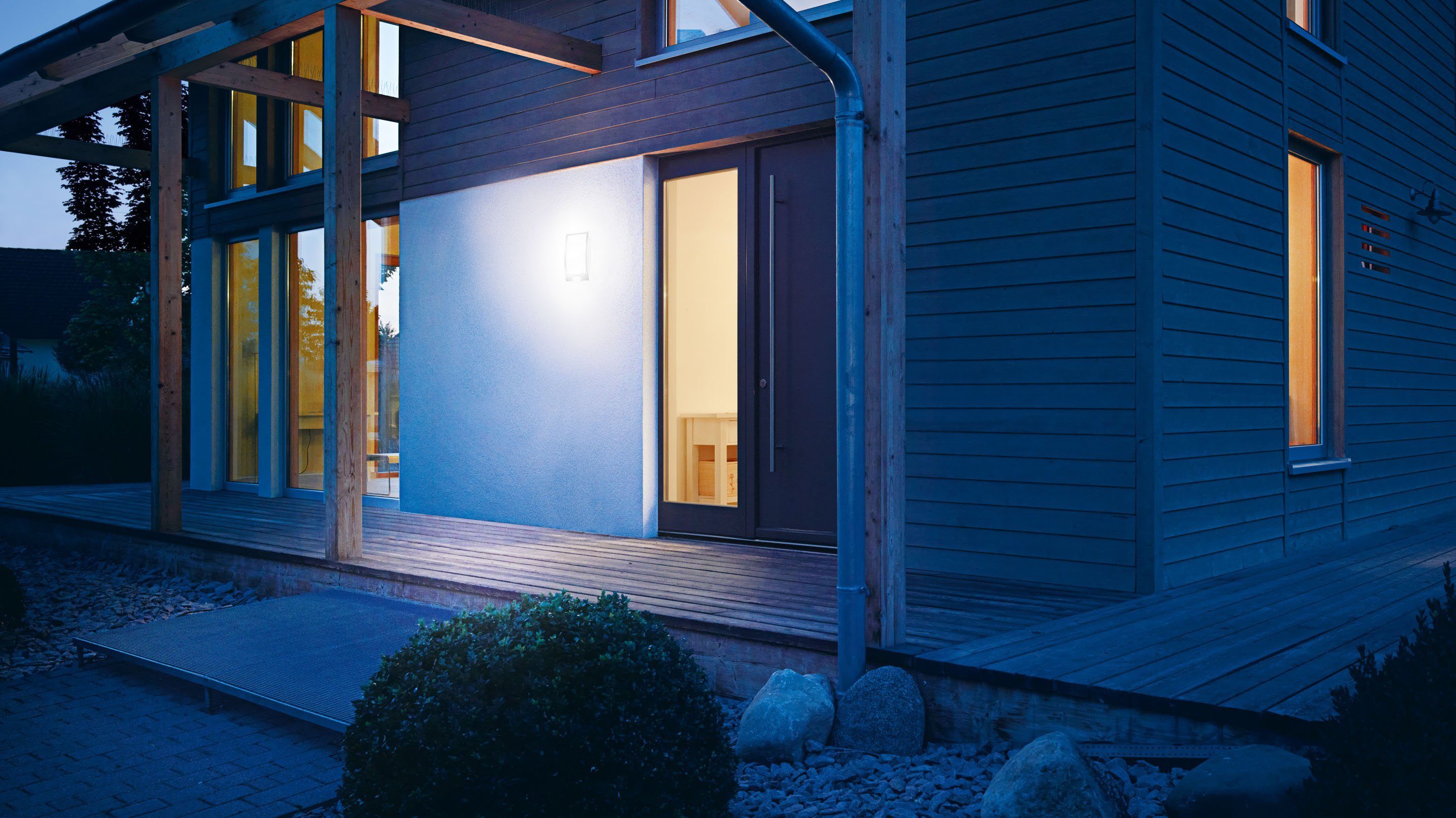 steinel Außen-Wandleuchte L 22, ohne Bewegungsmelder, ohne Leuchtmittel, E27, 60W, LED, Edelstahl