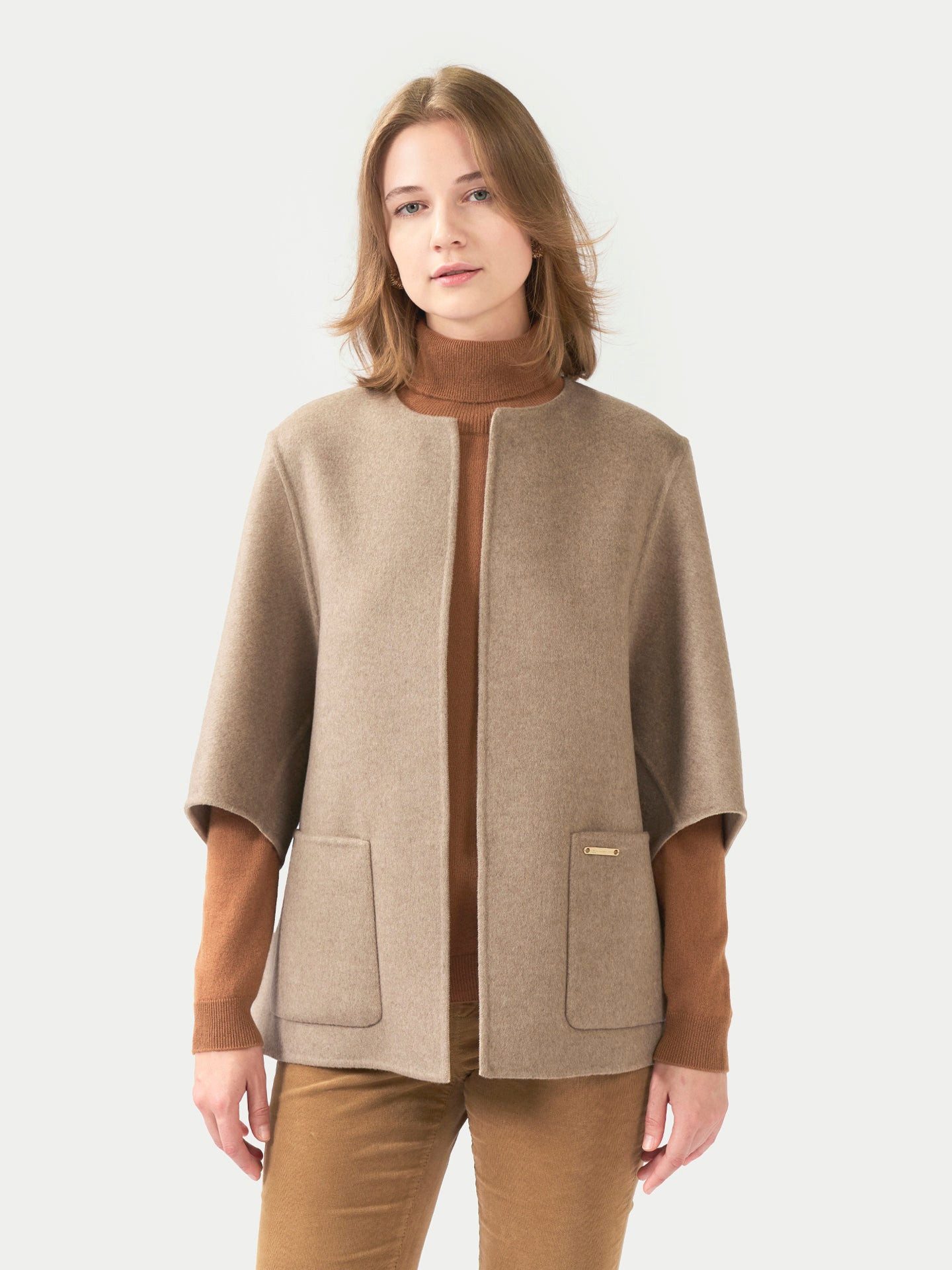 GOBI Cashmere Poncho Ponchojacke aus Kaschmir mit Tasche
