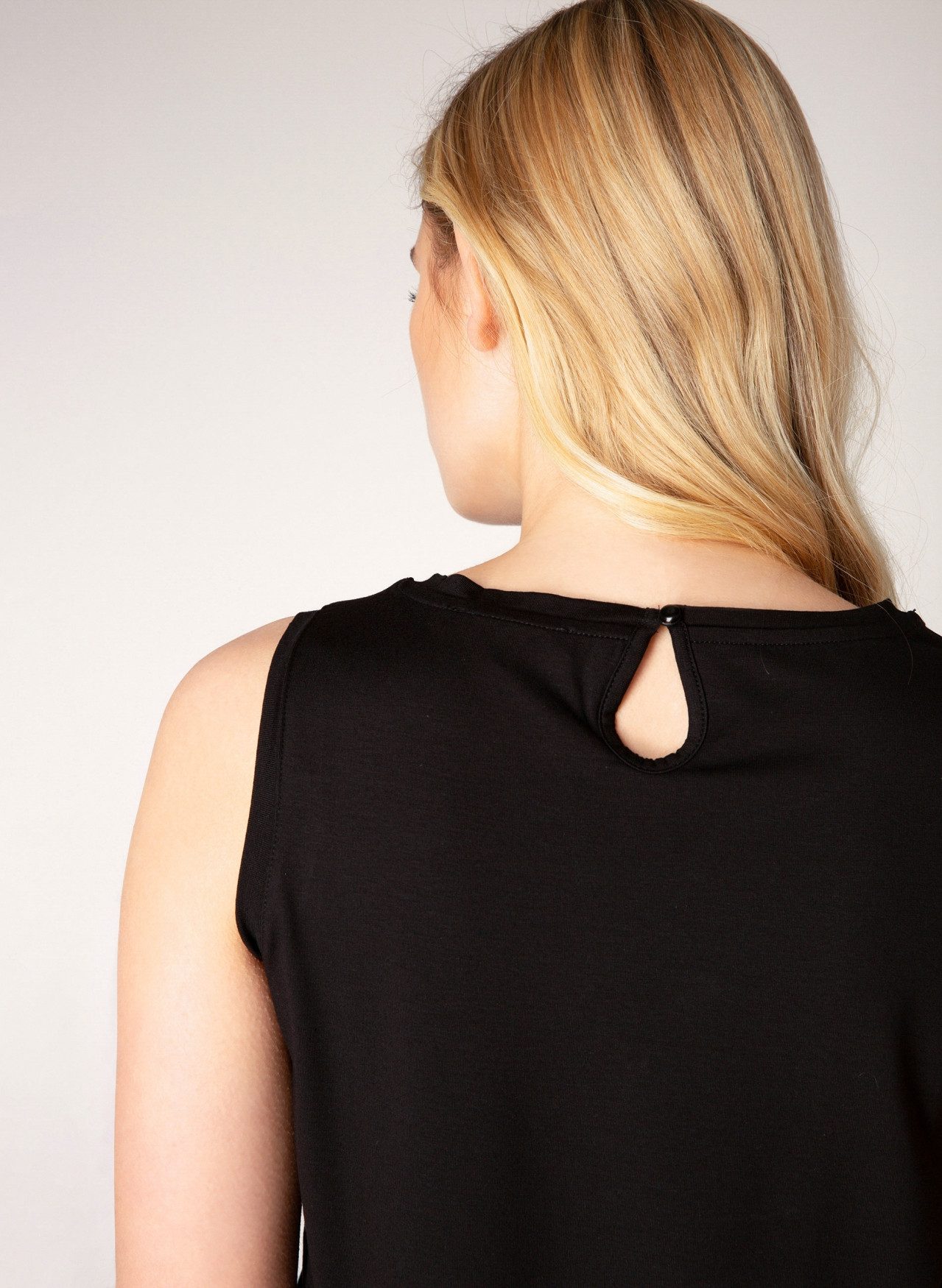 Base Level Shirttop Yasmin 1-Kopfverschluss im Nacken