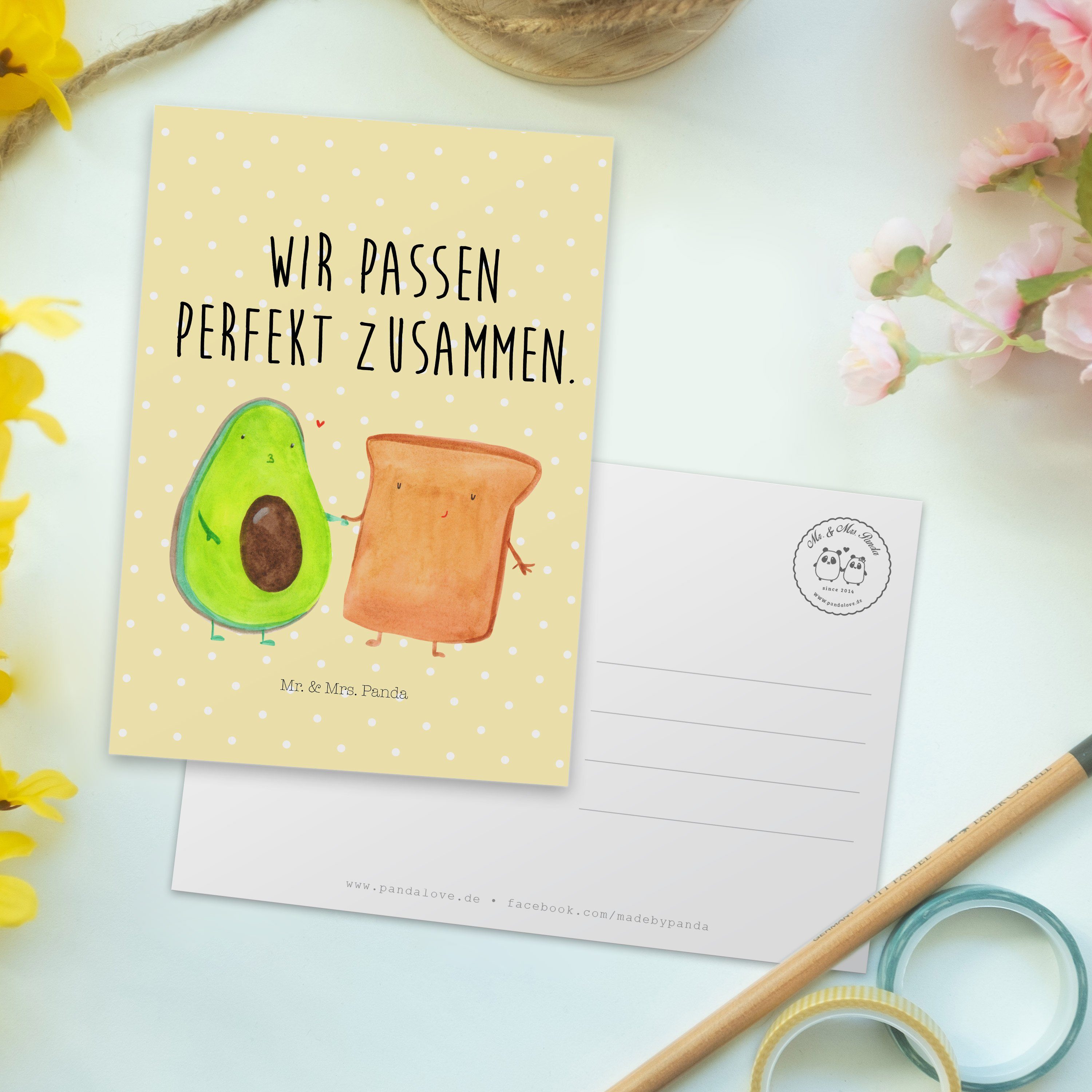 - Avocado Panda Mrs. & Geschenk, Freundin, Gelb + Postkarte Pastell Mr. Verlobungsparty - Toast