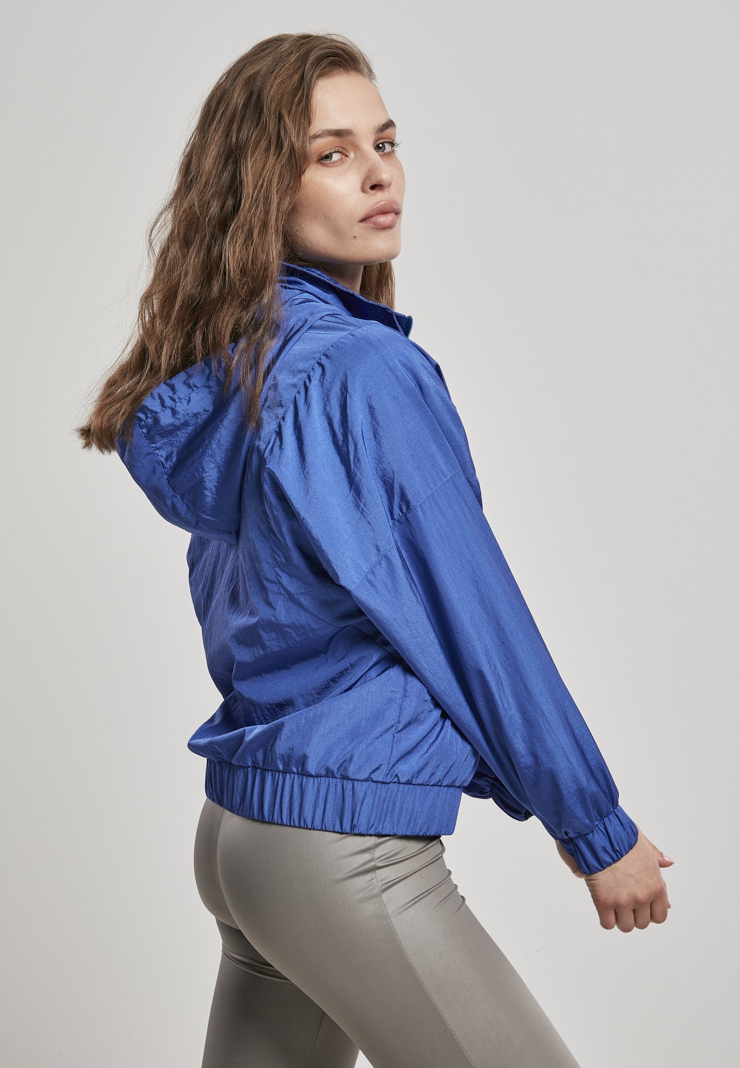 URBAN CLASSICS Nylon Crinkle sportyblue Outdoorjacke (1-St) Ladies Shiny Frauen Jacket Oversized