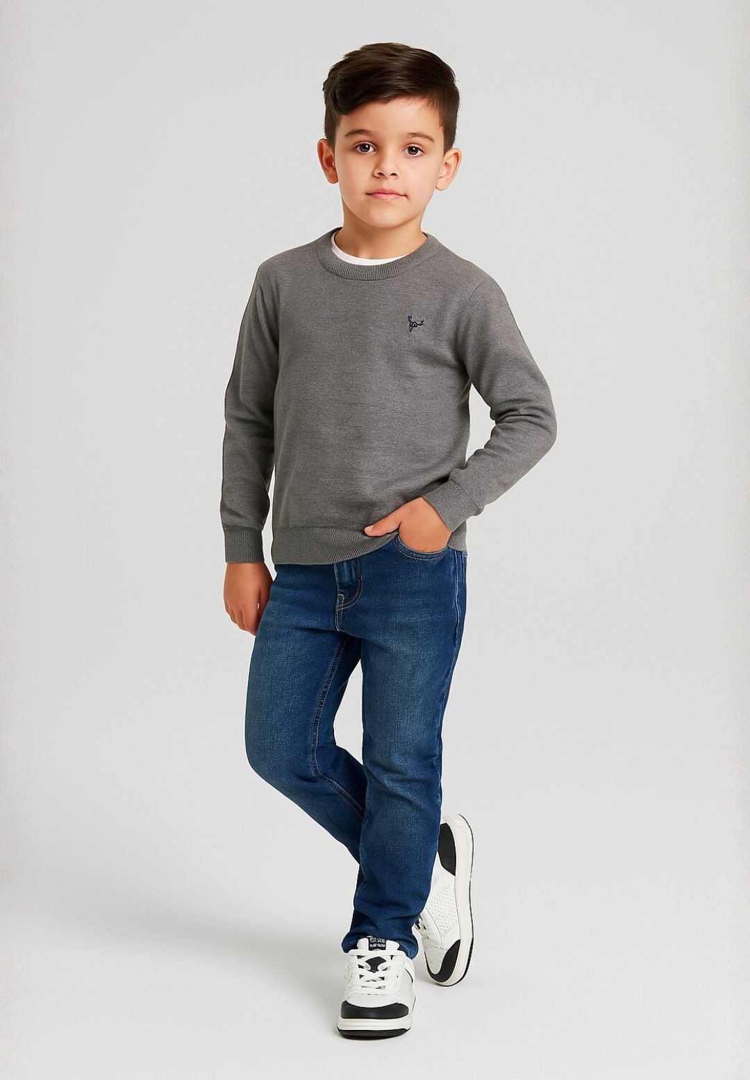 Strickpullover Pullover mit Rundhalsausschnitt und Bruststickerei (2y-14y)