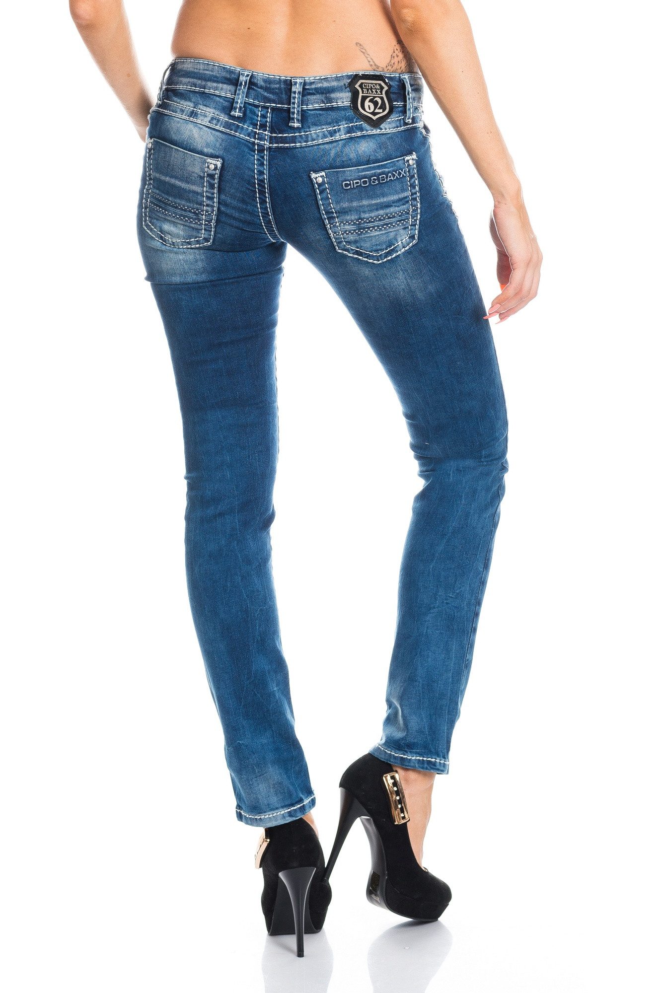 Cipo & Baxx Skinny-fit-Jeans Damen Jeans Hose mit dicken Kontrast Nähten Dicke weiße Nähte