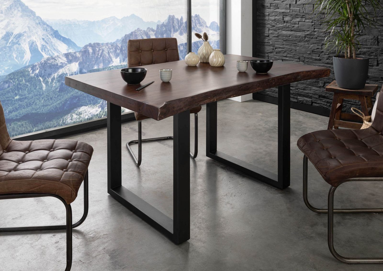 Massivmoebel24 Baumkantentisch FREEFORM (Baumtisch Akazie 140x90x77 günstig online kaufen