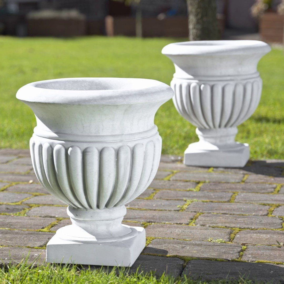 gartendekoparadies.de Pflanzkübel 2 Pflanzvasen Steinguss Set 39 cm je 27 kg (2er-Set), Frostsicher
