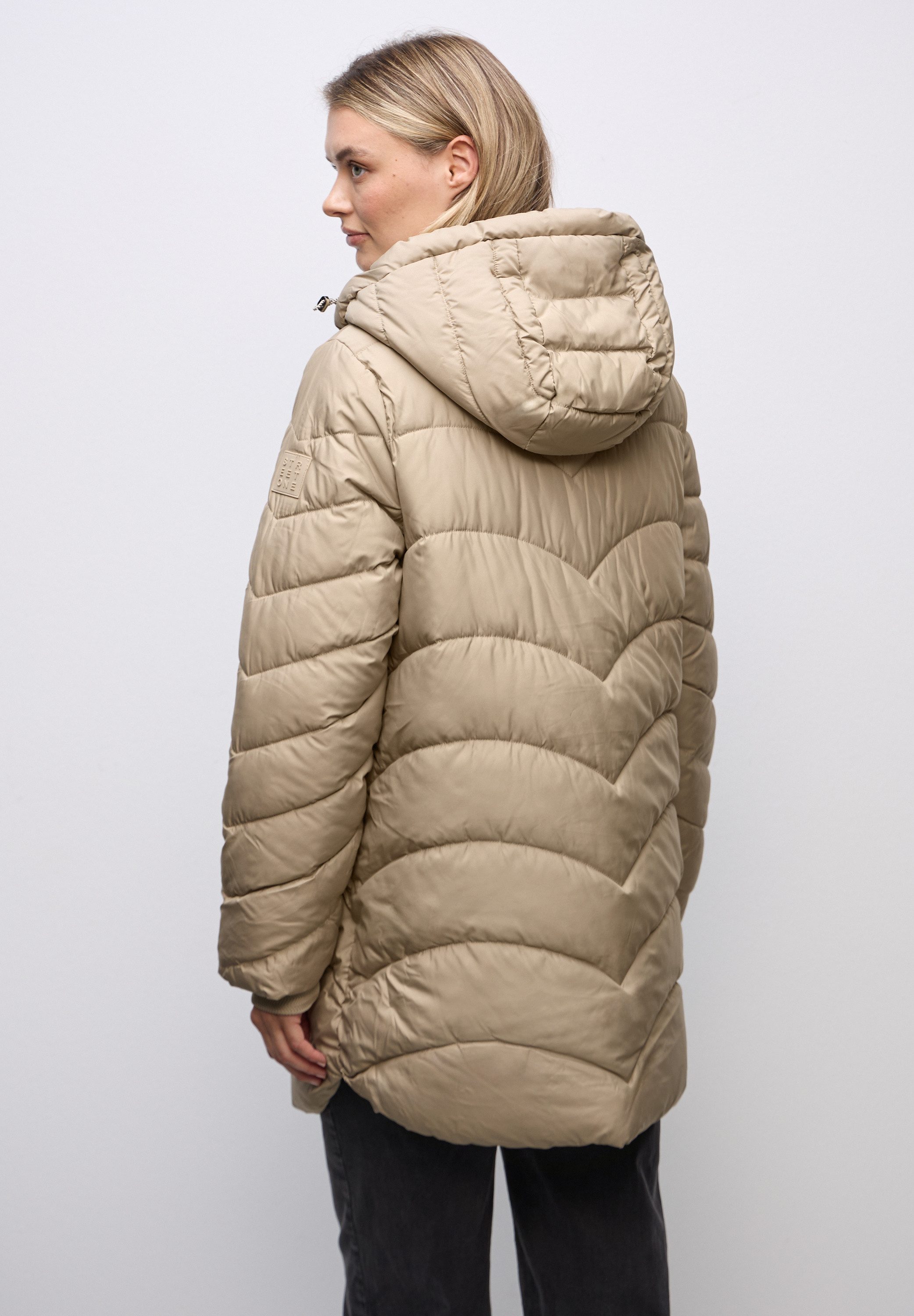 STREET ONE Steppjacke mit Kapuze mit Tunnelzugband