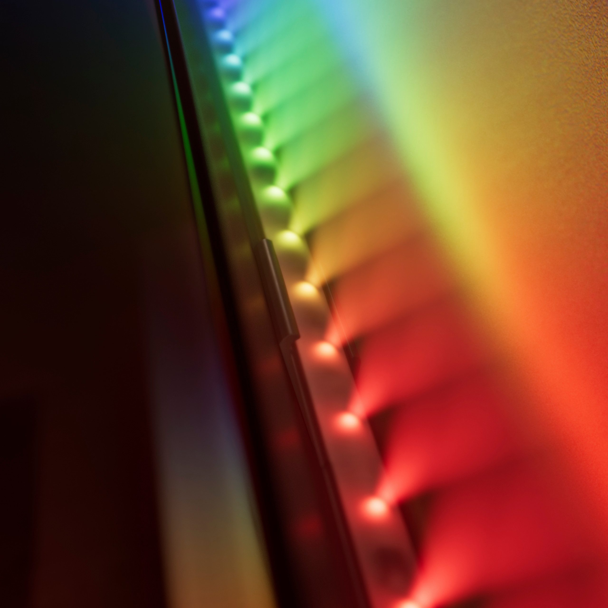 Philips Hue LED-Streifen Play Gradient Lightstrip wahlweise für 65 u. 85 Zoll TV, Zuschneidbar, RGBWWIC, präzise Farben, TV-Synchronisation – Bild 4 von 5