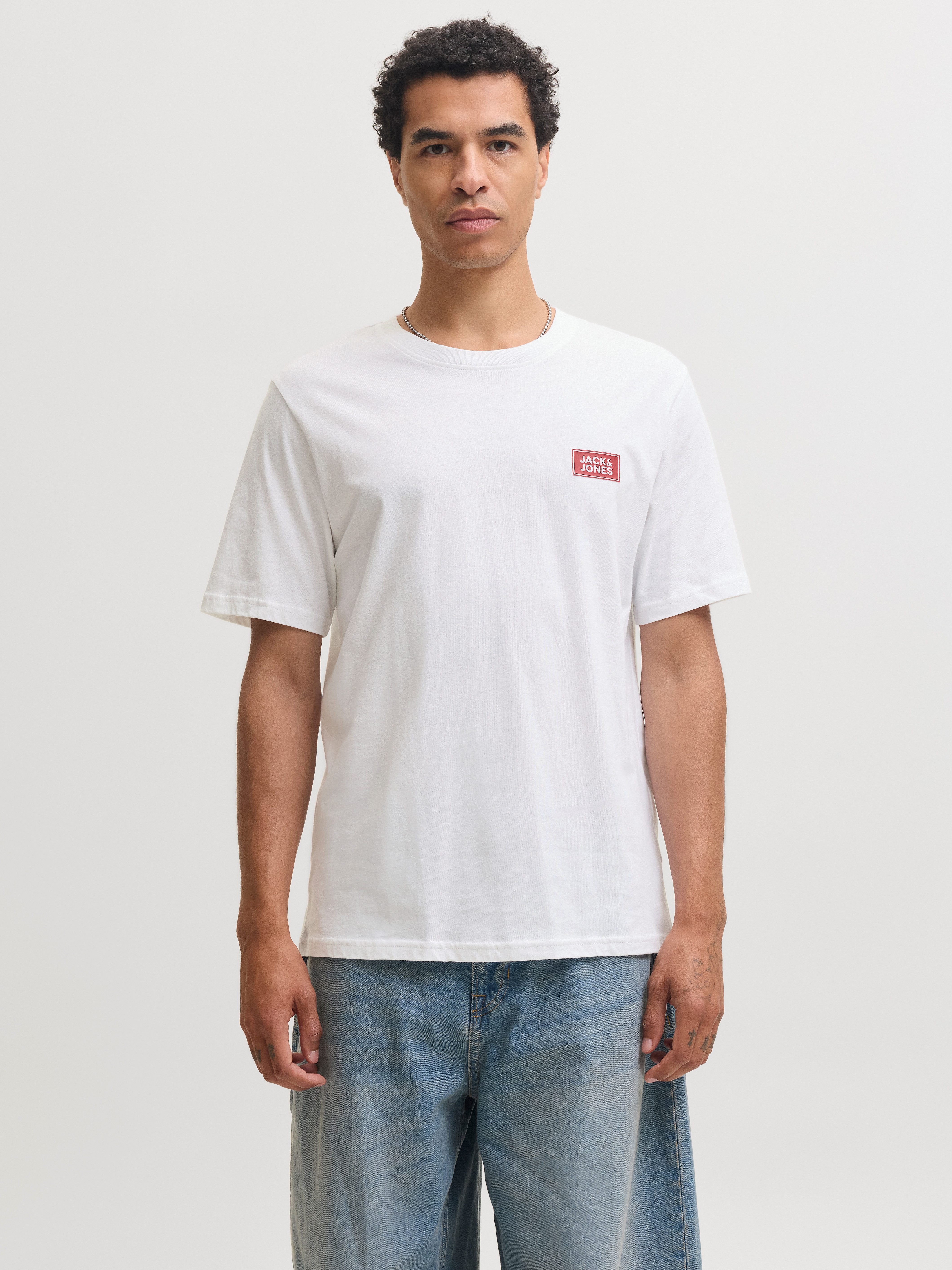 Jack & Jones Rundhalsshirt JJRUSH TEE SS CREW NECK SN Baumwolle, regular fit