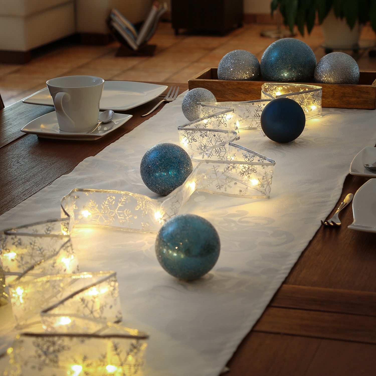 MARELIDA LED-Lichterkette LED Seidenband Geschenkband Schleifenband 30 LED 2,7m Batterie, 30-flammig – Bild 4 von 5