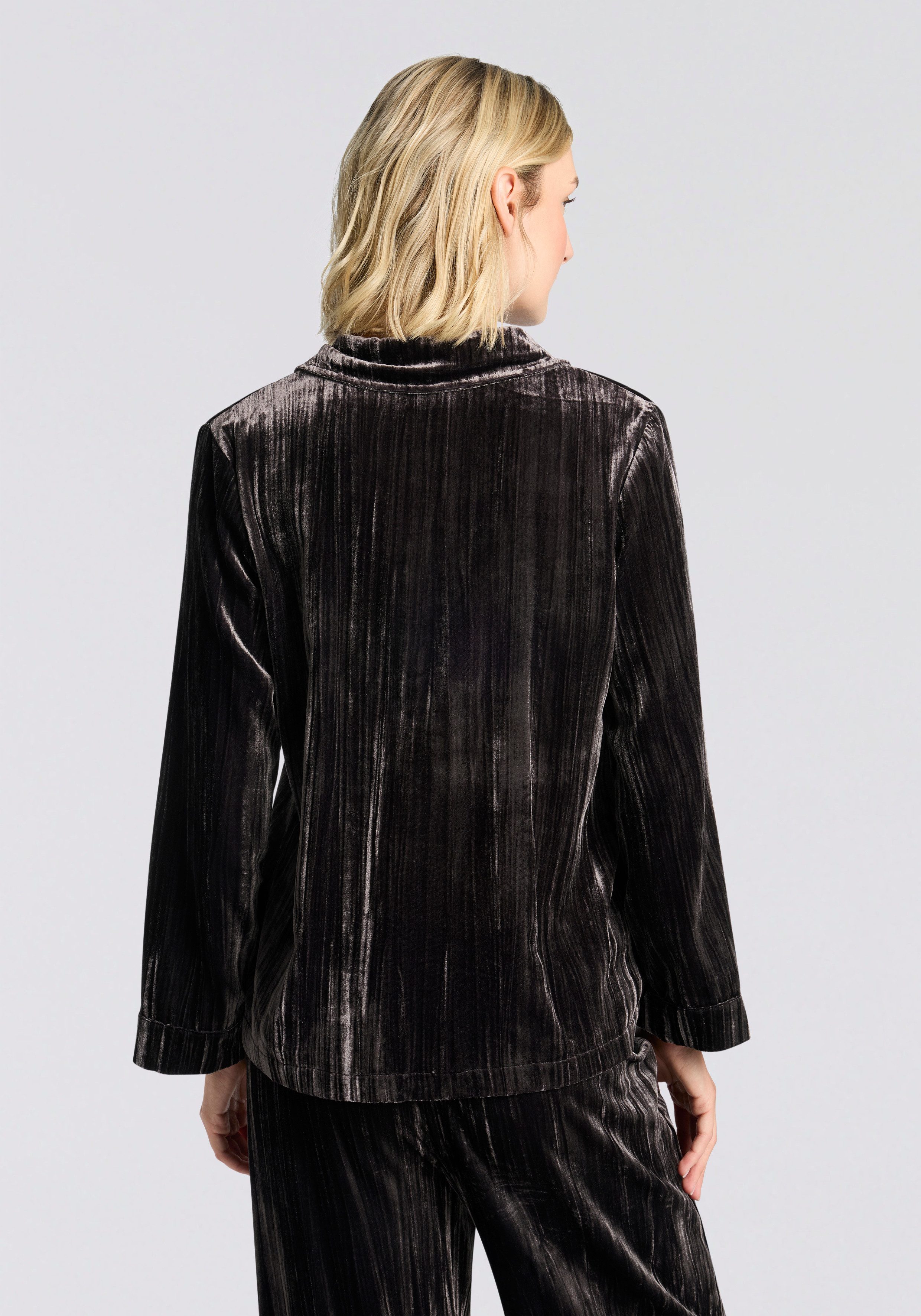 HUGO Pyjamaoberteil Velvet Schlafshirt, relaxed fit, leicht glänzende Struk günstig online kaufen