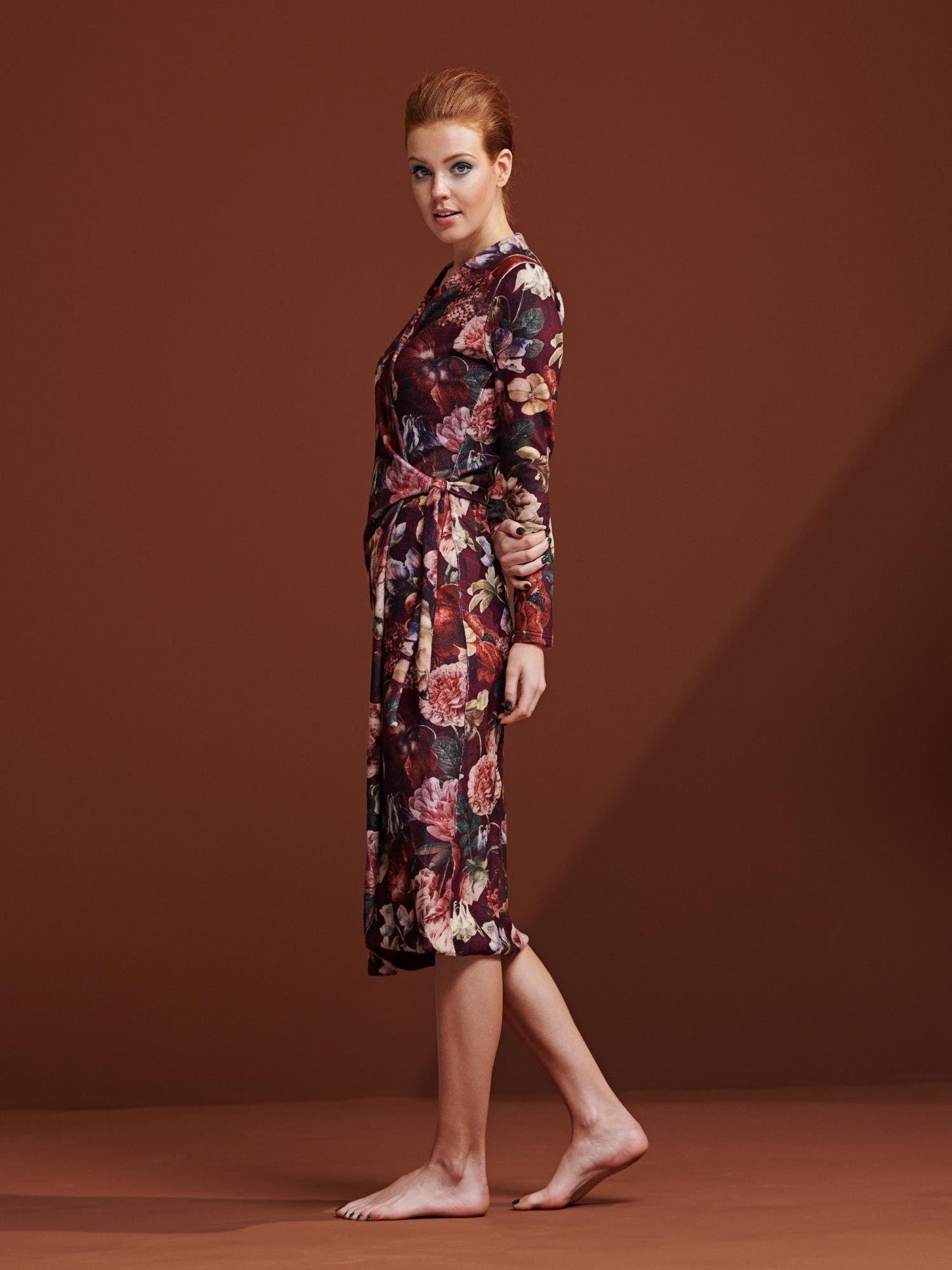 Vera mit Essenza Damenbademantel Baumwoll-Mix, Langform, Blumenprint Polyester-Baumwoll-Mix Kimono-Kragen, Claire, Gürtel, Cherry einem samtweichen aus