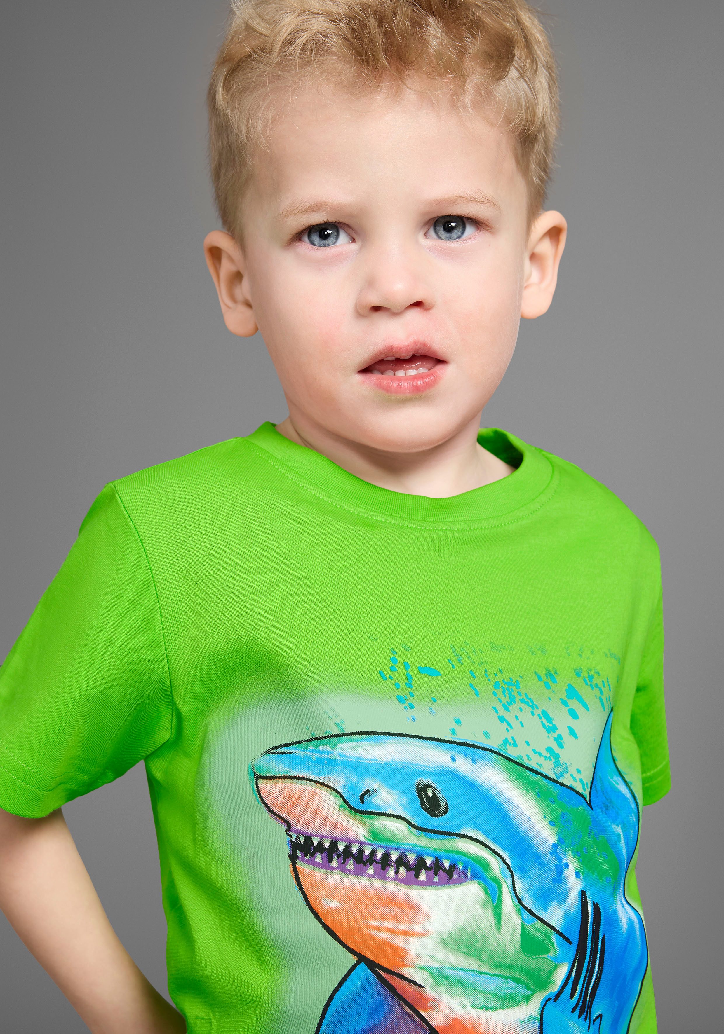 KIDSWORLD T-Shirt & Sweatbermudas (Set, 2-tlg., 2), T-Shirt und Hose im Set