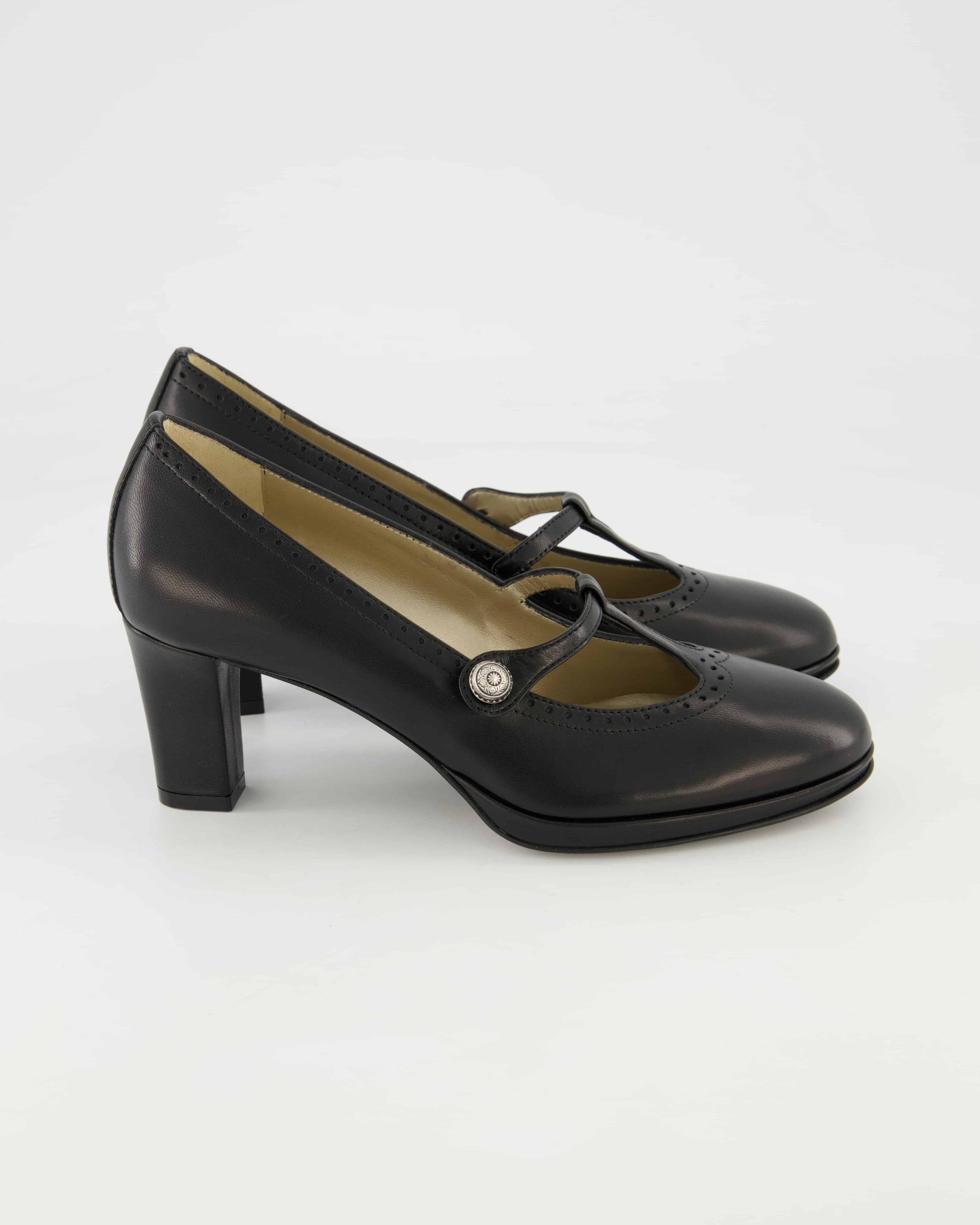 dirndl + bua 1939-01 Mary-Jane-Schuhe Obermaterial: Leder