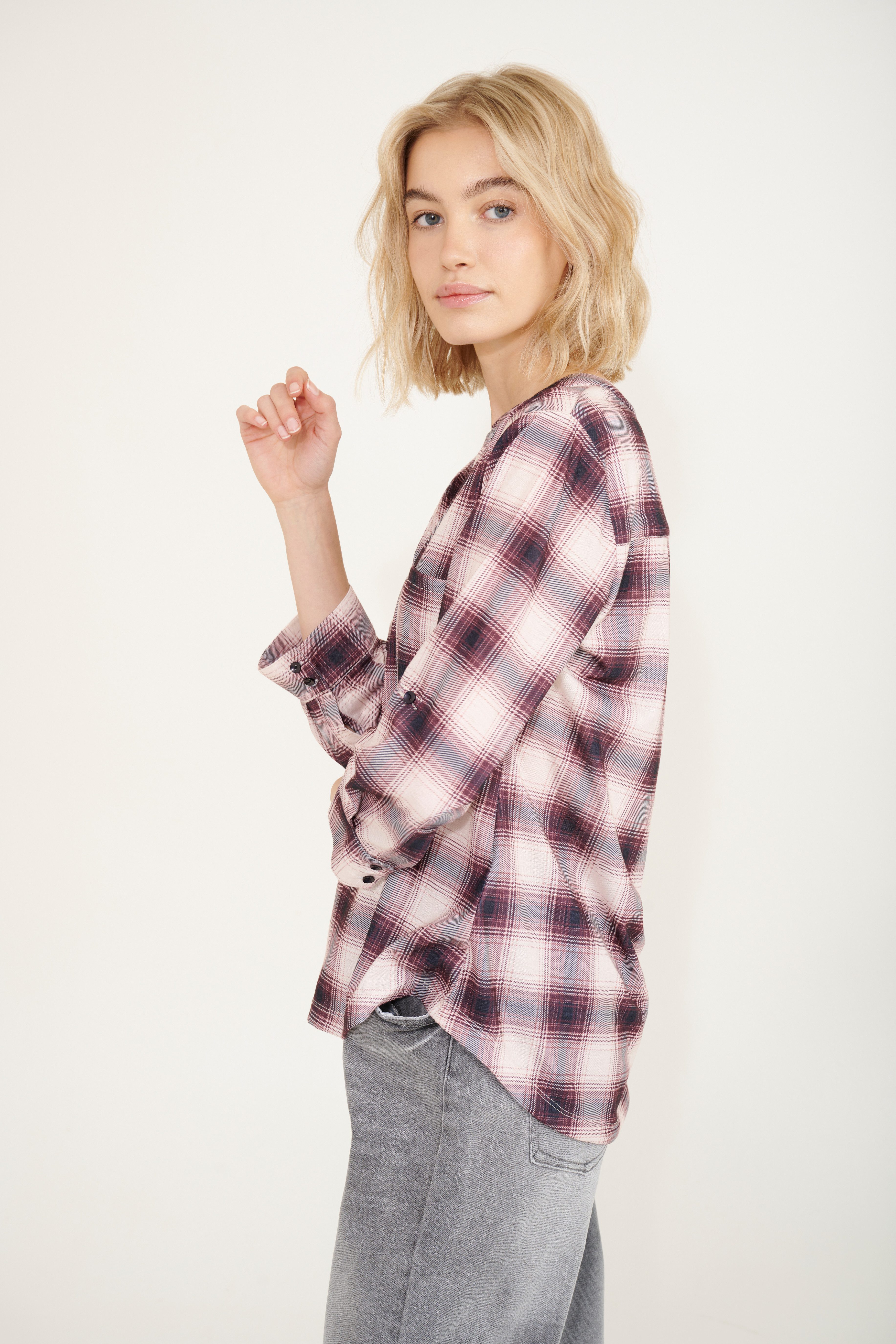 Karobluse 3/4 P BL Di44nara