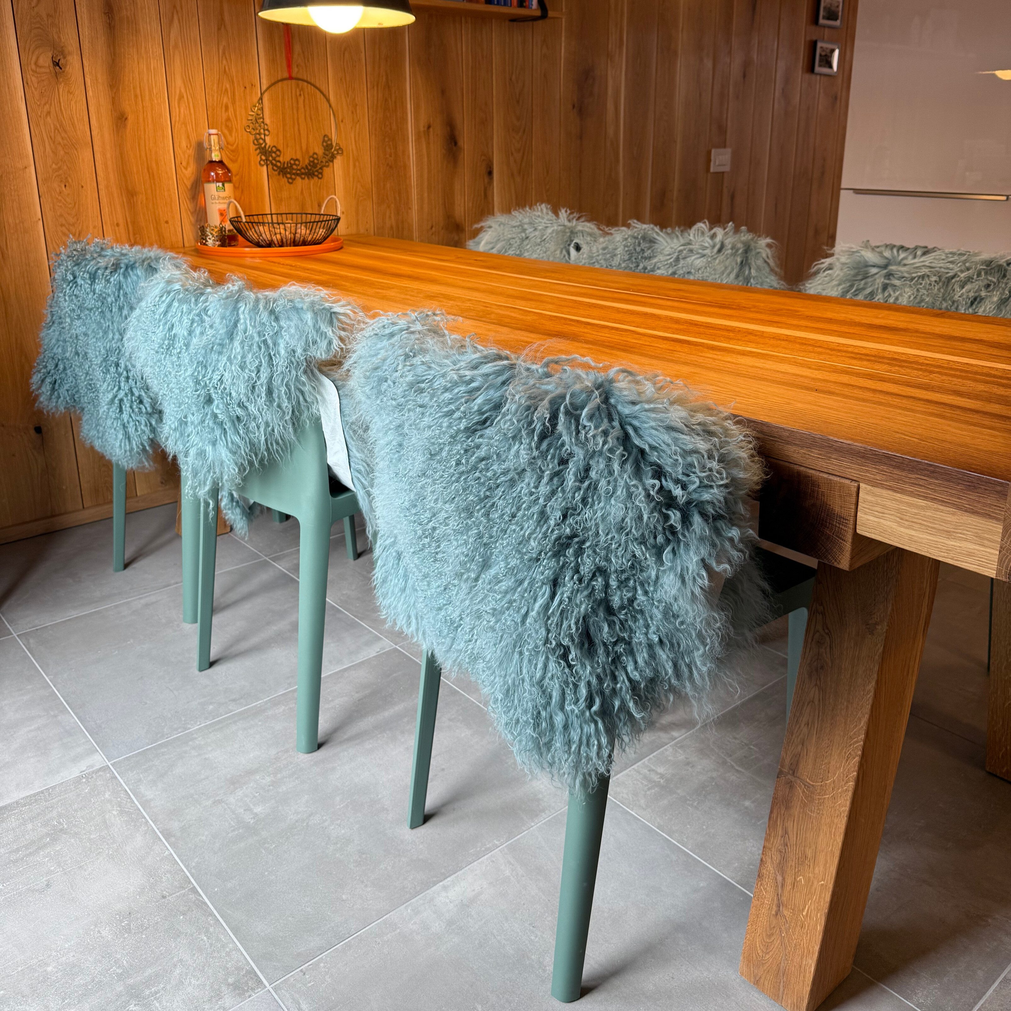 LIRA Deko Fellteppich Lammfell Tibetlamm Echtfell Lammteppich - Дорожка große Farbauswahl, fellförmig, waschbar, in verschiedenen Größen, weich & langlebig