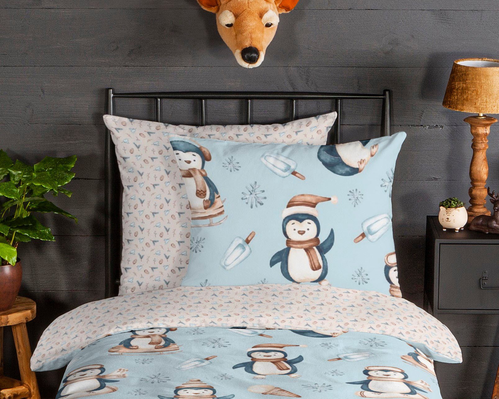 good morning Kinderbettwäsche Jani mit Pinguinen, Biber, Flanell, 2 teilig, Biber, 135x200, Warm, Weich, Wende, Reißverschluss, Kind, Winter, Blau – Bild 3 von 5
