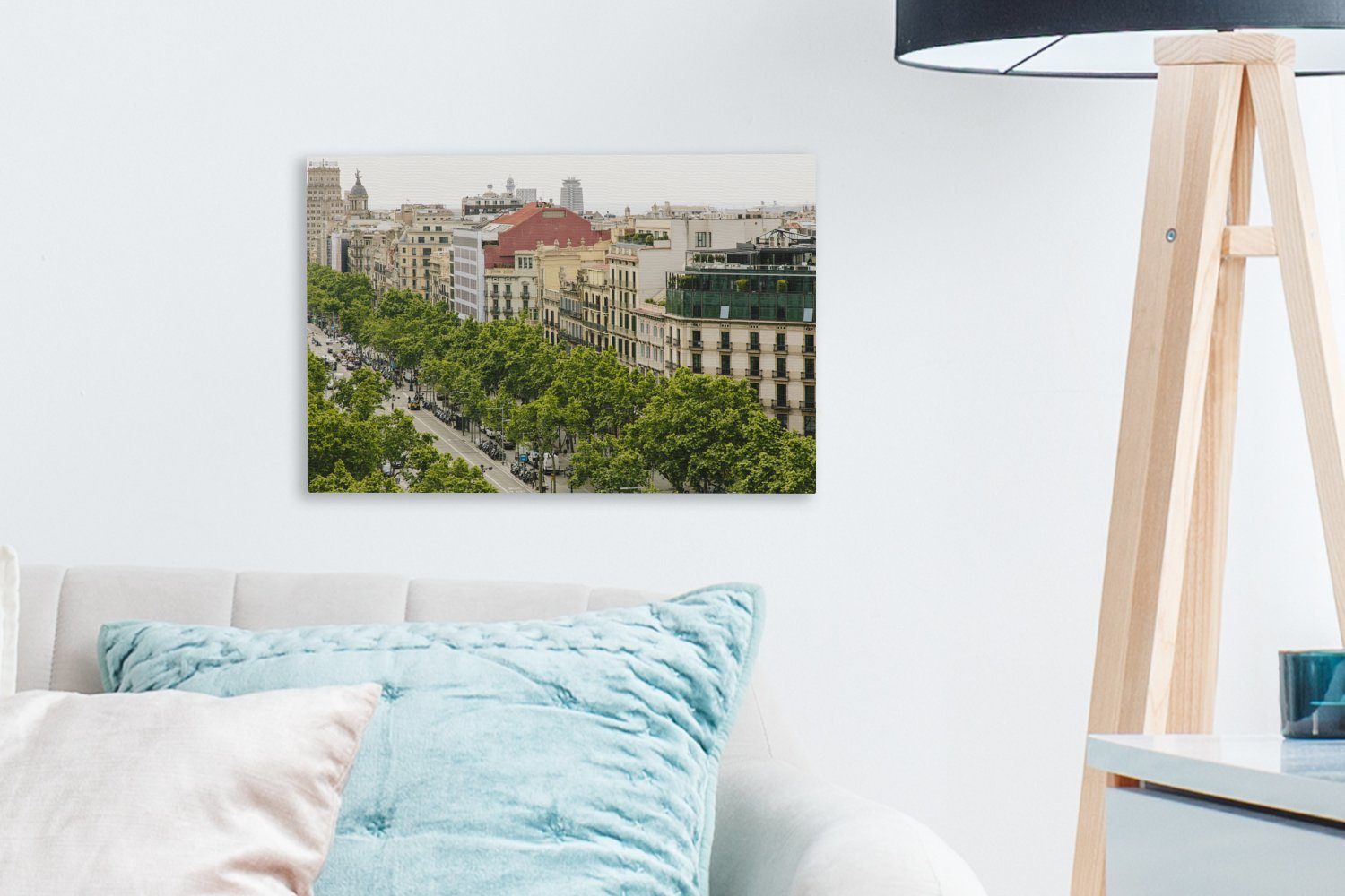 Straße, Wandbild cm Leinwandbilder, (1 Barcelona Leinwandbild OneMillionCanvasses® Wanddeko, Aufhängefertig, - - St), Nachmittag 30x20