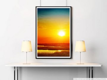 Sinus Art Poster Landschaftsfotografie 60x90cm Poster Goldener Sonnenaufgang über einem Fluss