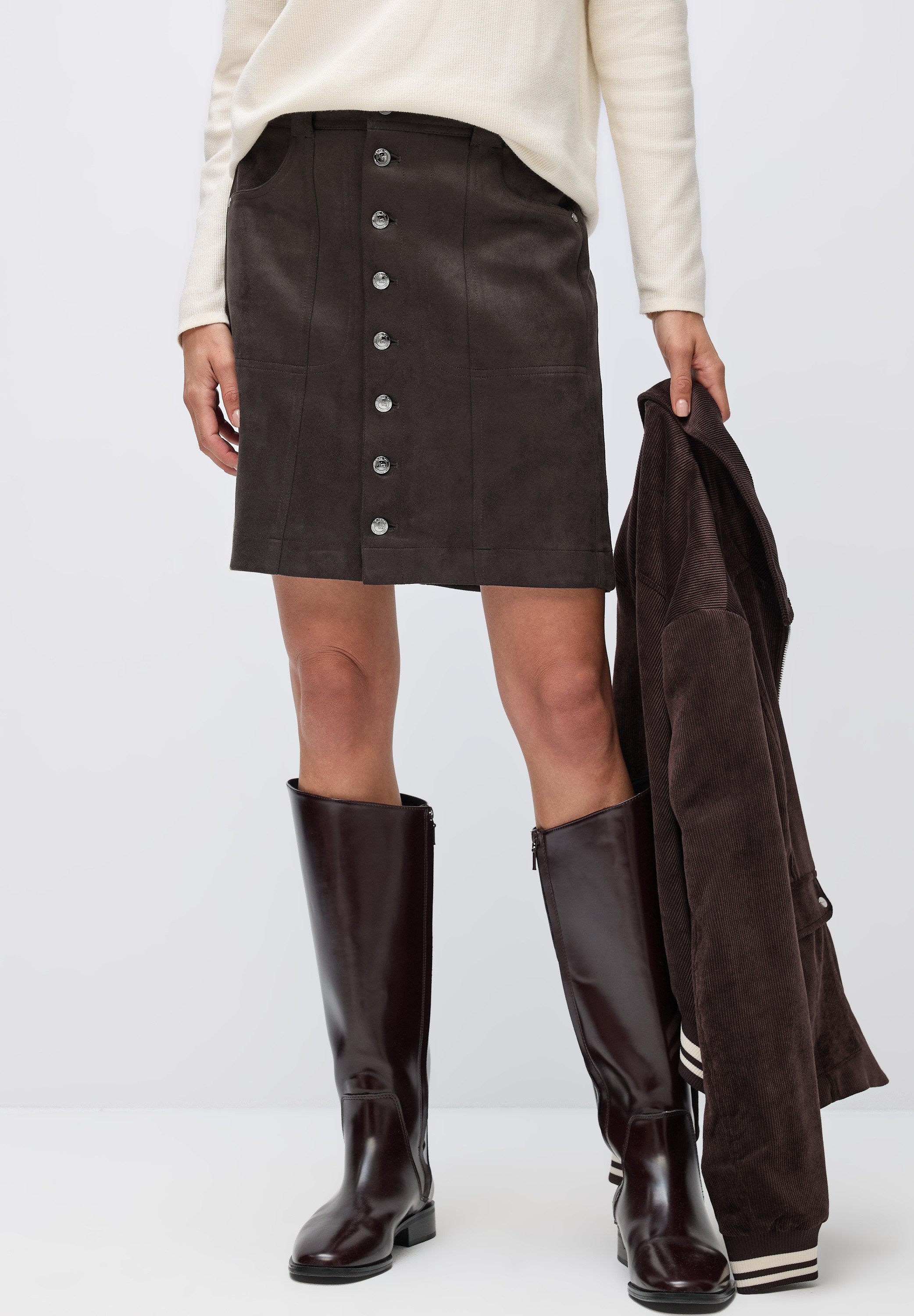 STREET ONE Minirock Velour mit Stretch und mit Knopfleiste vorne günstig online kaufen