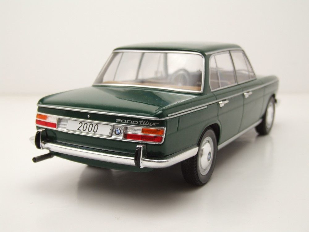 MCG Modellauto BMW 2000 Typ 121 1966 dunkelgrün, Maßstab 1:18