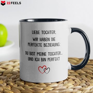 22Feels Tasse Tochter Geschenk Geburtstag 18 Jahre Kinder Abi Bachelor Weihnachten, Keramik, Made in Germany, Spülmaschinenfest, Zweifarbig