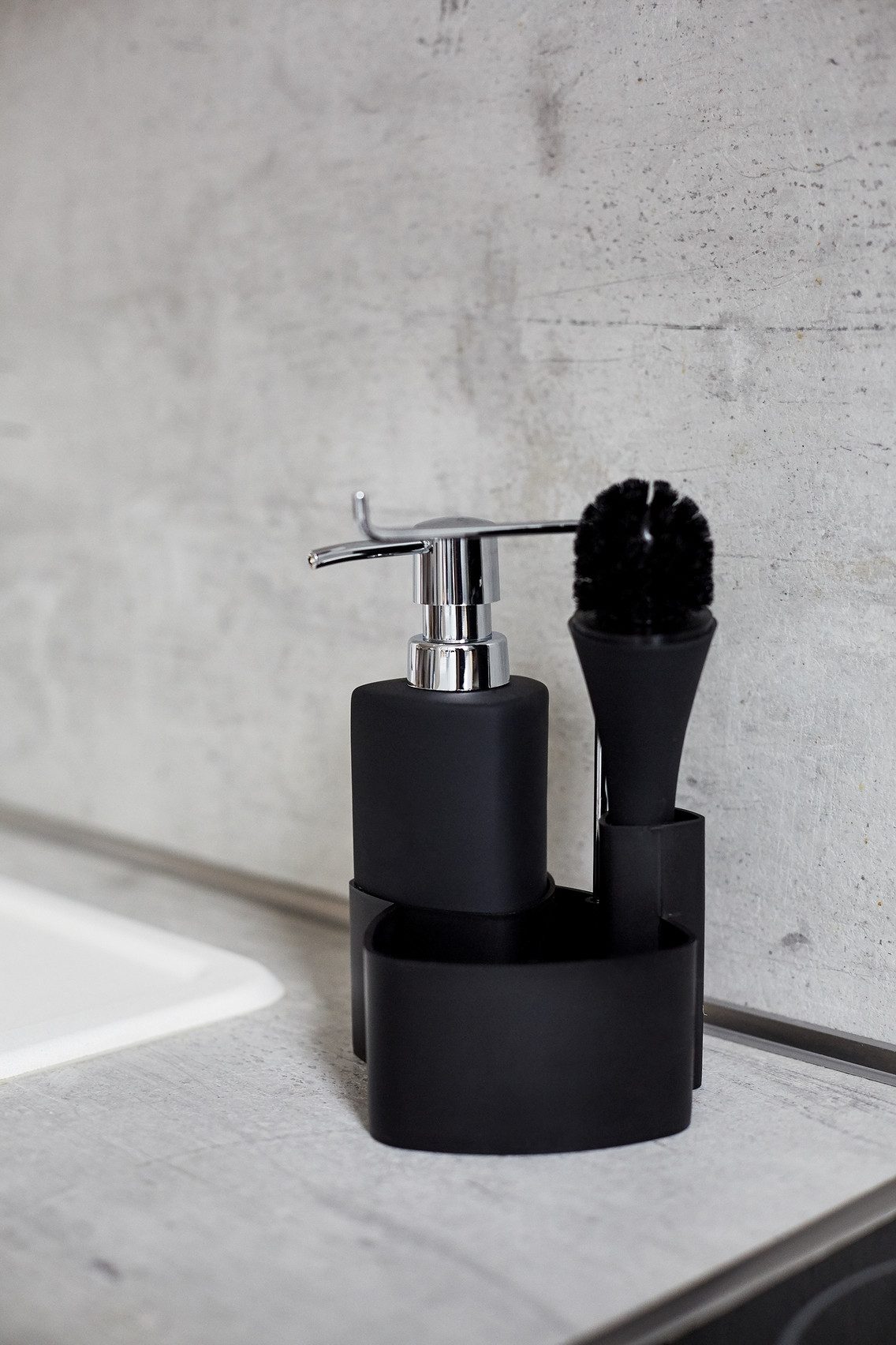 WENKO Spülmittelspender Modell Festival, aus Keramik, Soft-Touch Beschichtung, mit Spülschwamm-Fach, 380 ml – Bild 5 von 5