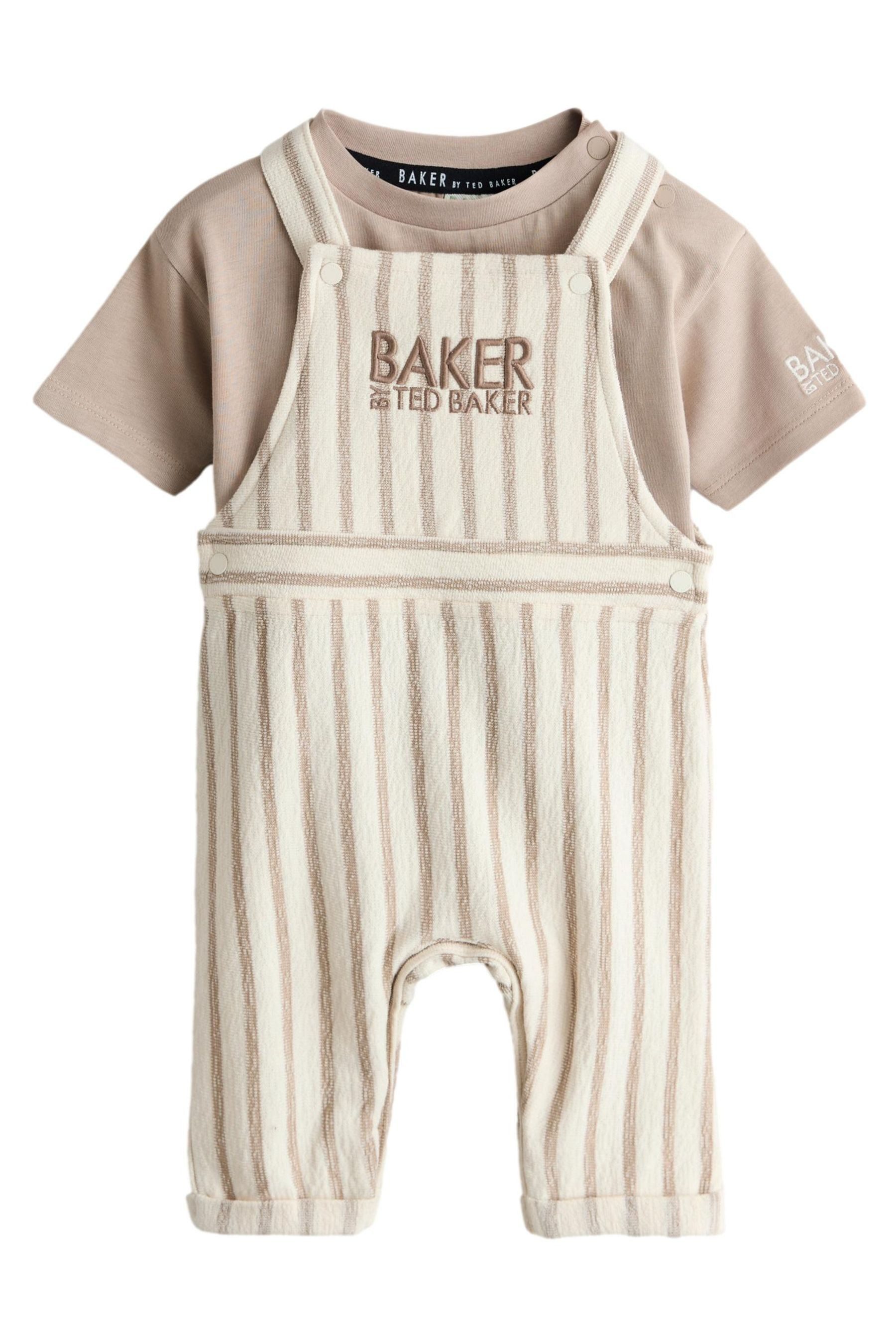 Shirt & Hose Baker by Ted Baker Gestreifte Latzhose + T-Shirt