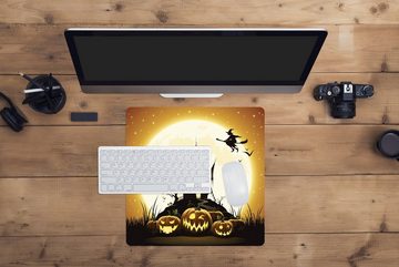 MuchoWow Gaming Mauspad Eine Illustration einer Hexe, die zu Halloween über ein Schloss fliegt (1-St), Mousepad mit Rutschfester Unterseite, Gaming, 40x40 cm, XXL, Großes
