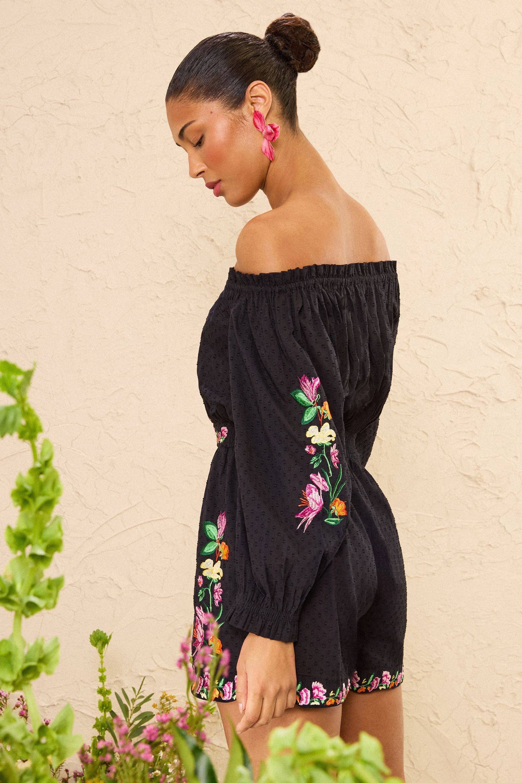 Love & Roses Playsuit Love & Roses Playsuit mit Stickerei, Regular (1-tlg) – Bild 2 von 4