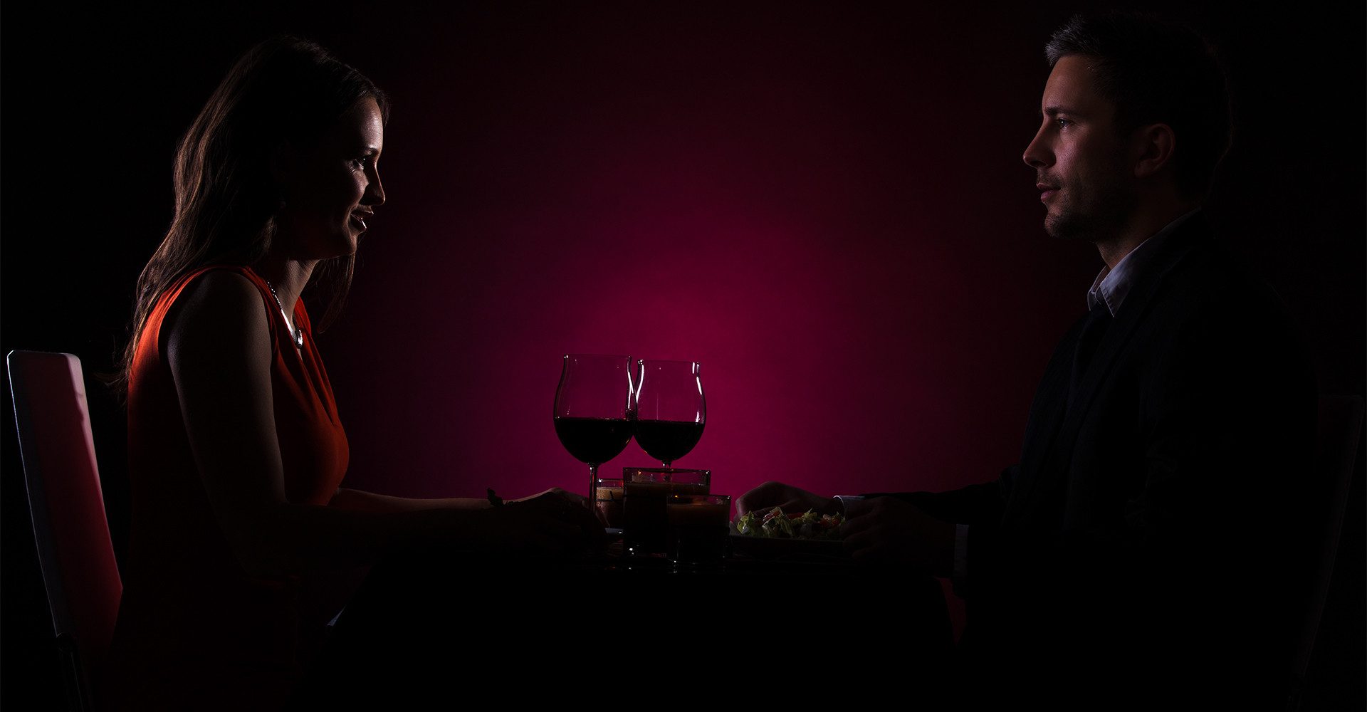 mydays Erlebnisgutschein Dinner in the Dark für 2 Essen, Eure Augen essen nicht mit