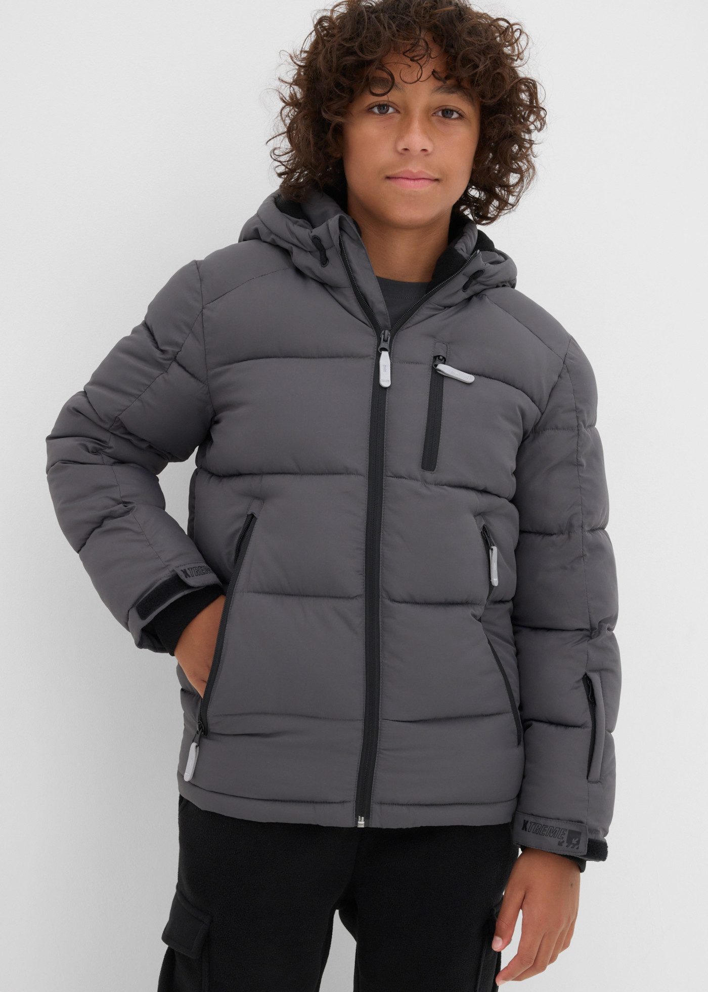 bonprix Winterjacke mit Kapuze und Fleece, hüftbedeckend, Regular Fit, für Jungen