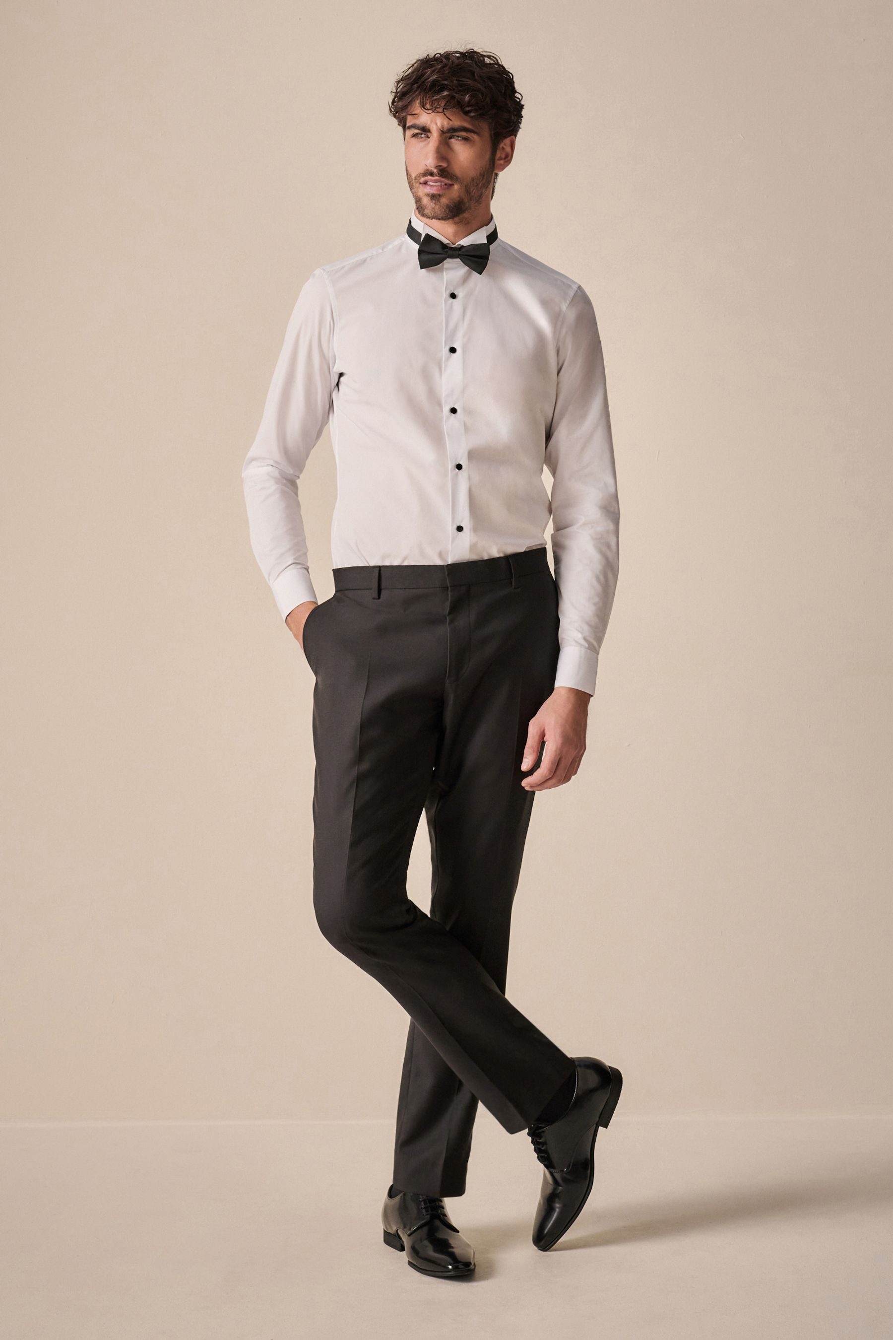 Next Smokinghemd Elegantes Skinny Fit Hemd mit Fliege im Set (2-tlg)