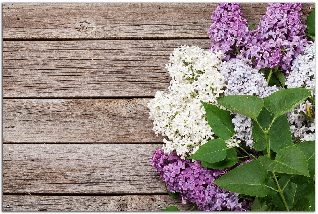 Wallario Sichtschutzzaunmatten Fliederblüten auf Holz