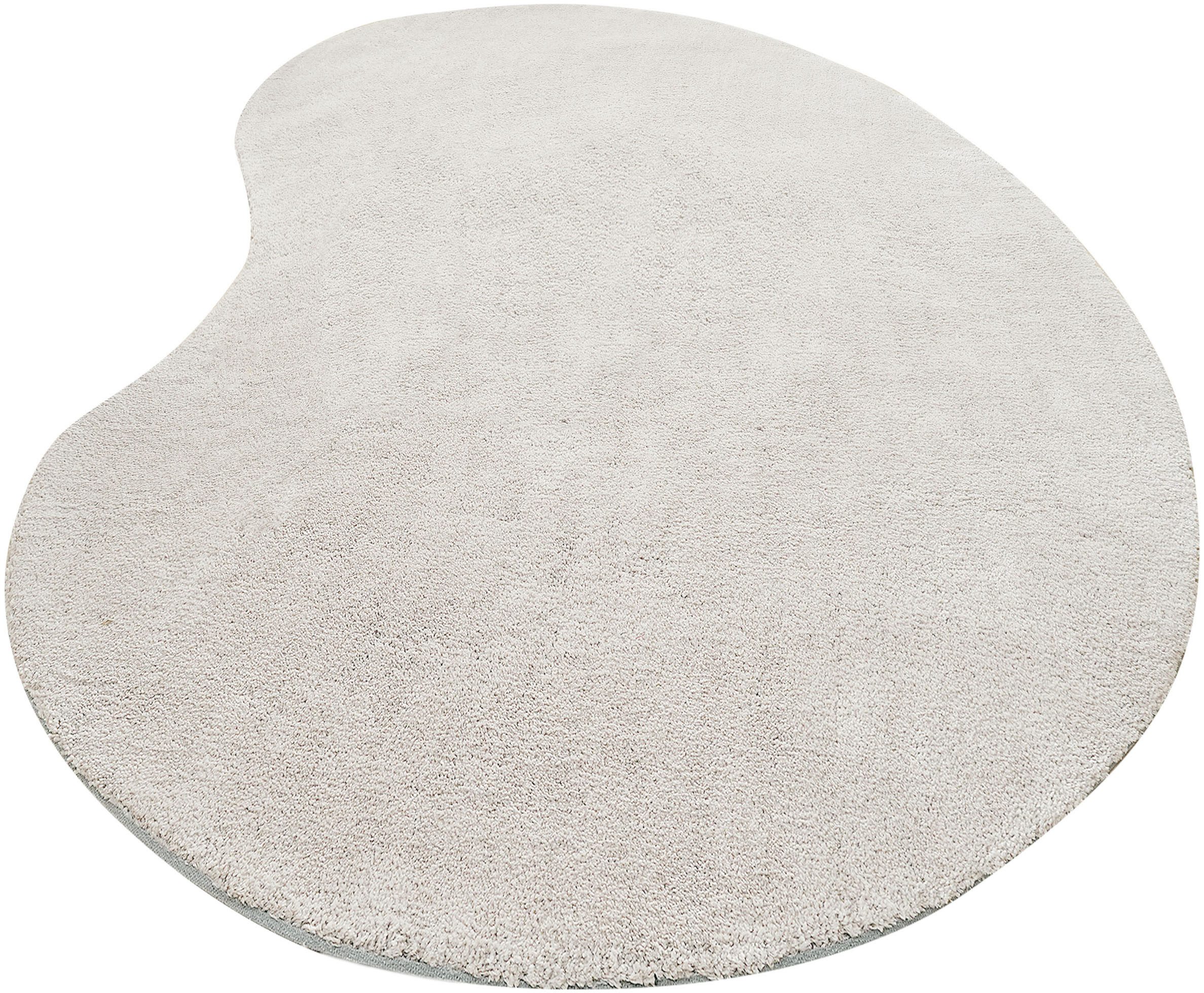LeGer Home by Lena Gercke Hochflor-Teppich Halrum, einfarbig, besondere Form, modern, U-förmig, Höhe: 25 mm, organische Form, bean shape, kuschelig, Wohnzimmer, Schlafzimmer. Reduzierter Preis € 71,08. Unverbindliche Preisempfehlung € 106,99