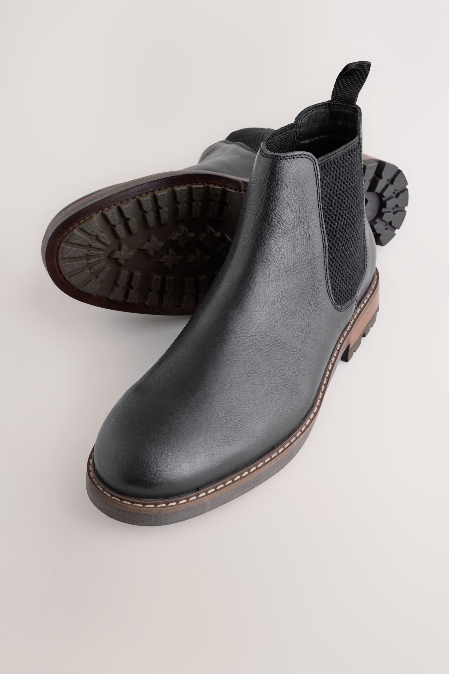 Next Lässige Chelsea-Lederstiefel Stiefel (1-tlg)