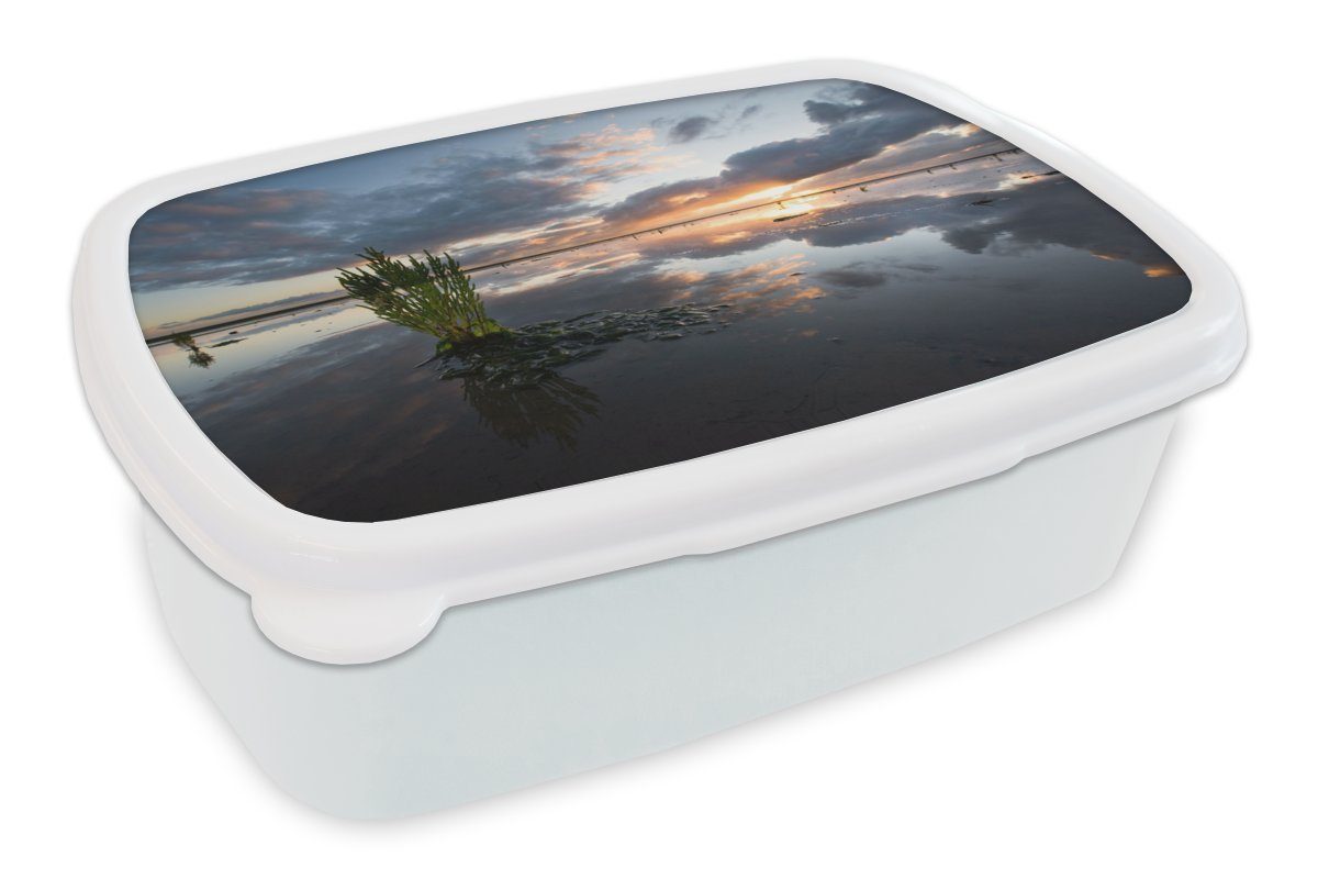 MuchoWow Lunchbox Wattenmeer - Sonnenaufgang - Wasser, Kunststoff, (2-tlg), Brotbox für Kinder und Erwachsene, Brotdose, für Jungs und Mädchen weiß