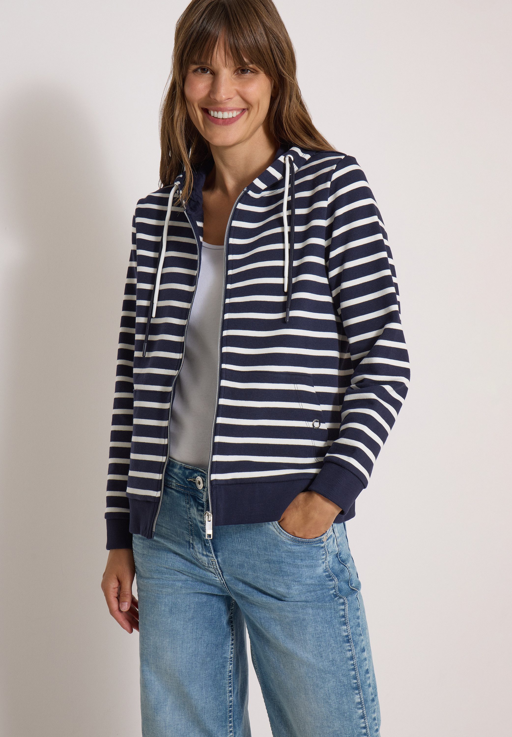 CECIL Langarmshirt mit Kapuze mit Tunnelzugband