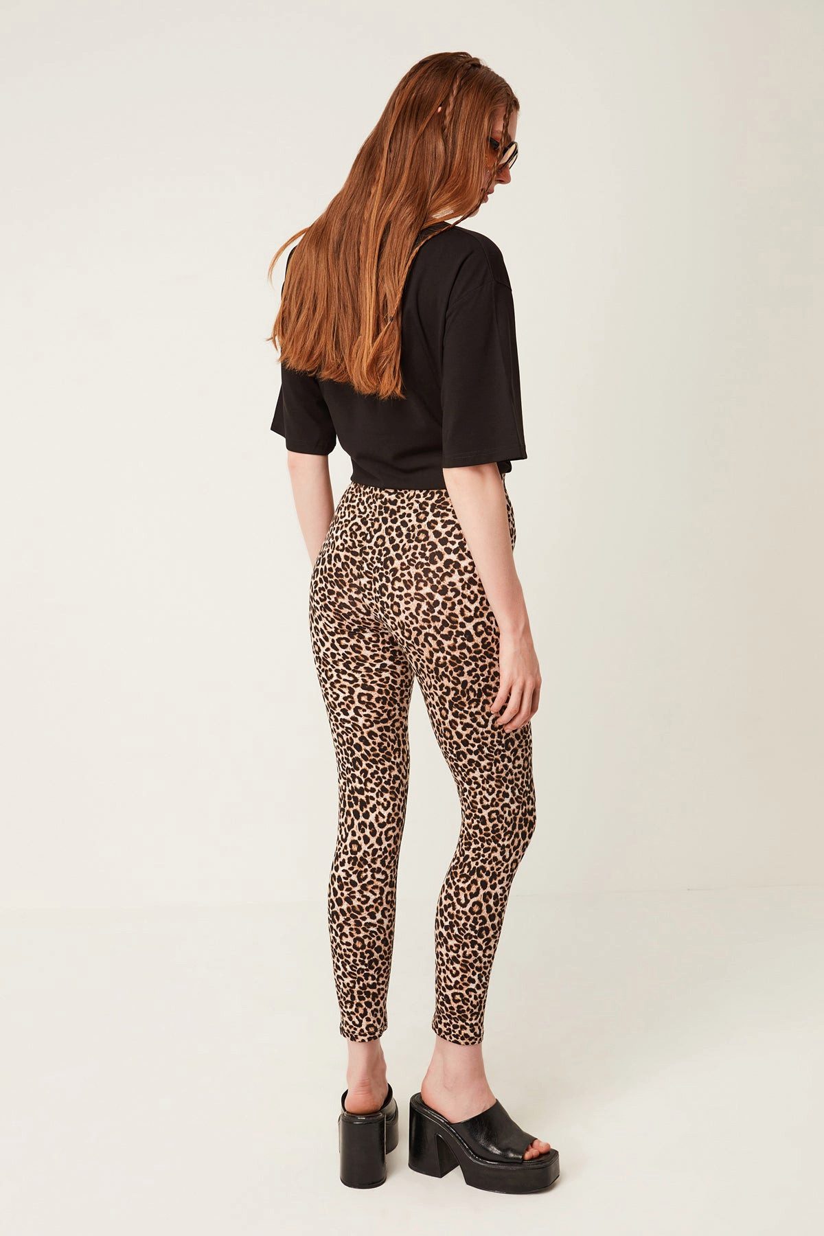No Matter What Leggings Leggings mit Leopardenmuster – Bild 4 von 4