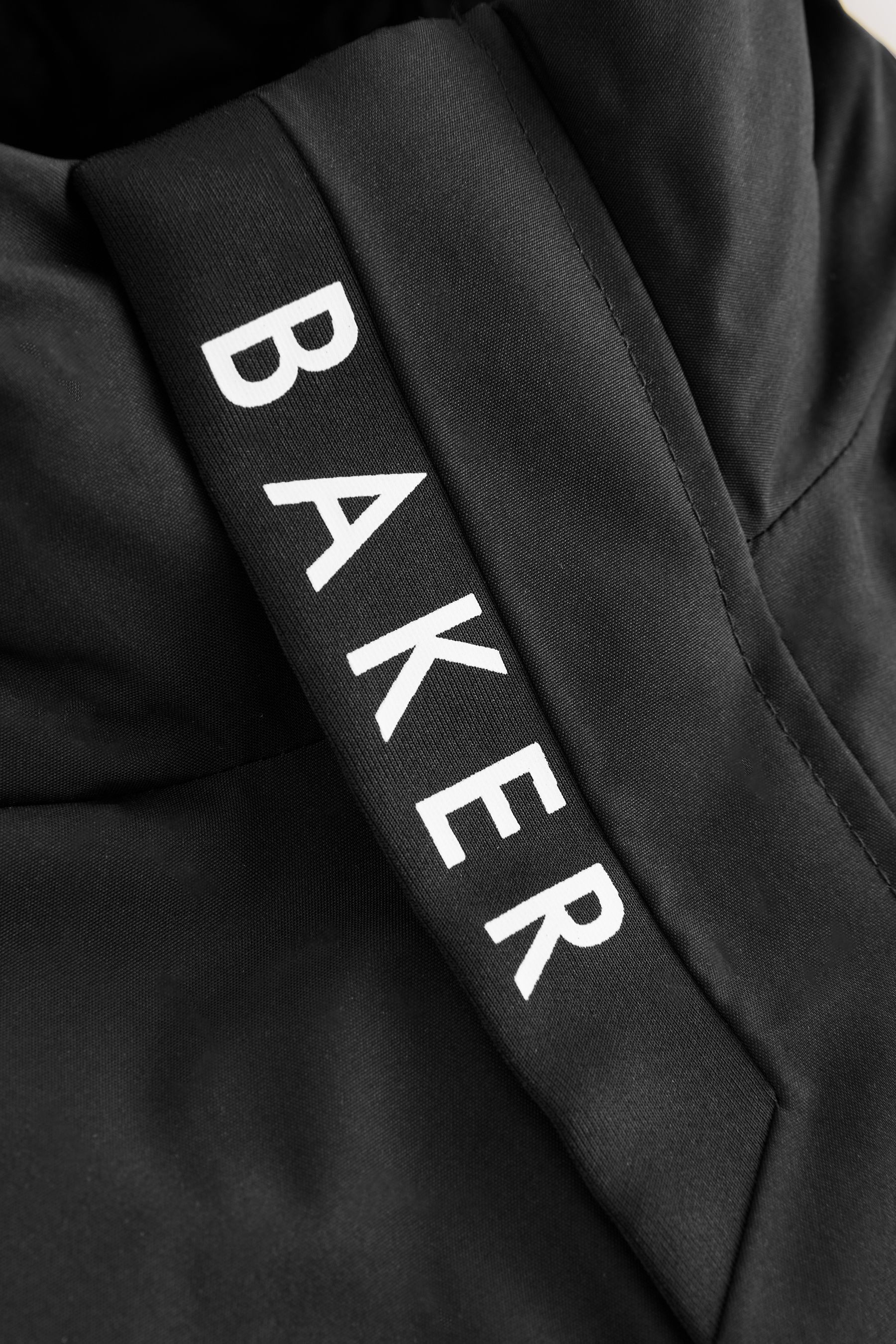 Baker by Ted Baker Steppmantel Baker by Ted Baker wasserabweisender Bombermantel (1-tlg)