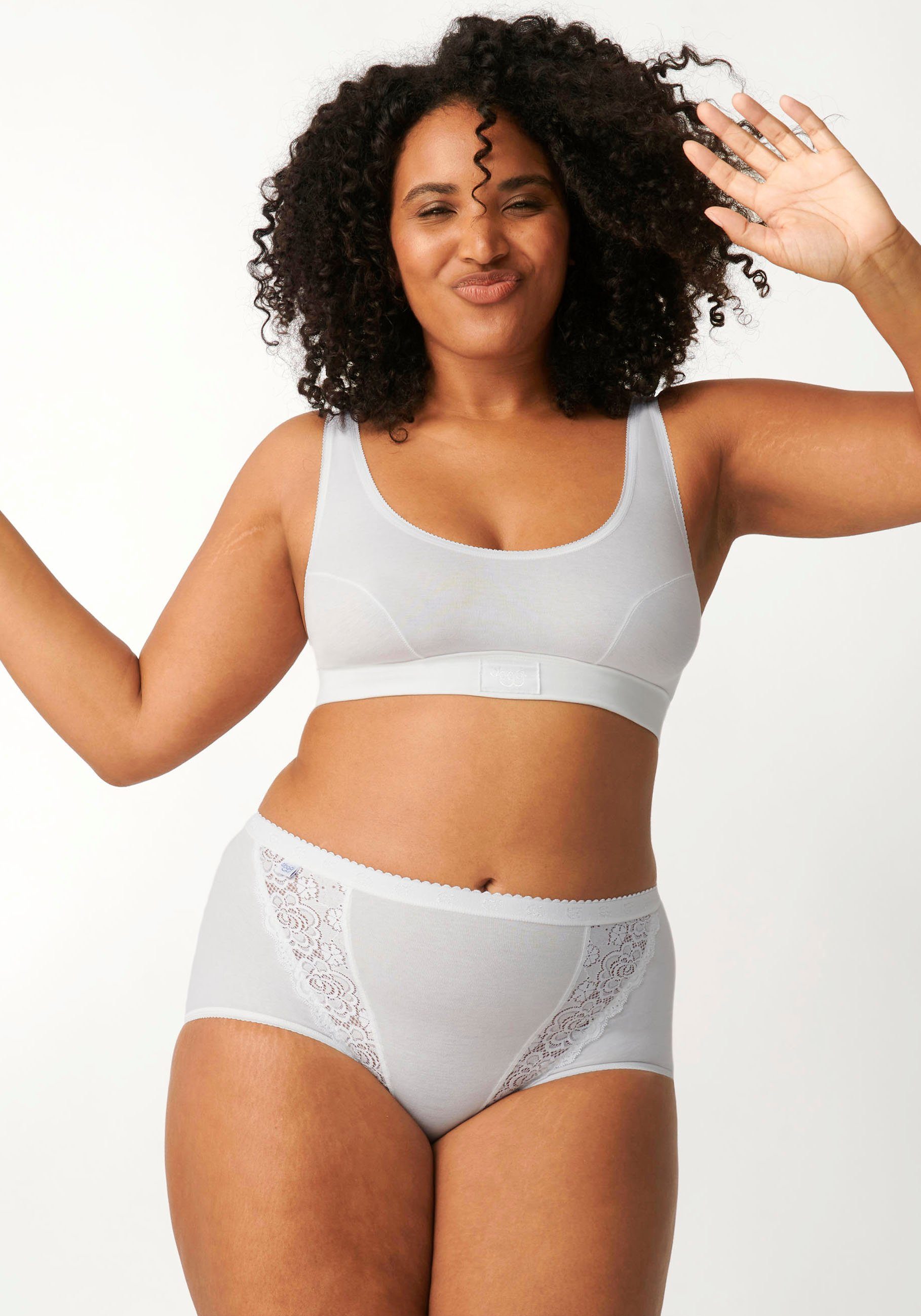 sloggi Maxislip Chic (4er Pack) elastische Spitzeneinsätze, feminin, Baumwollmix, elastisch