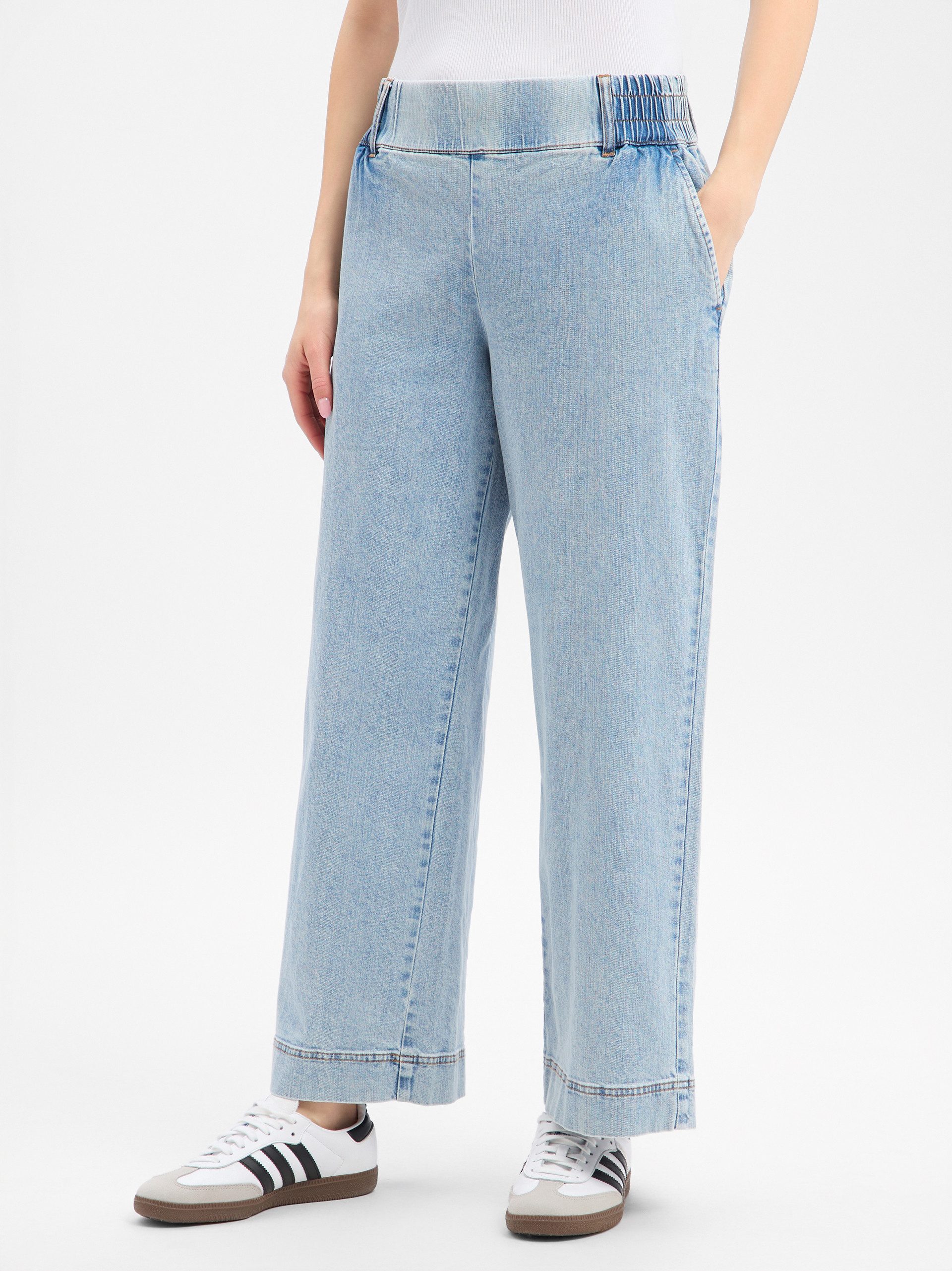 Marie Lund Schlagjeans