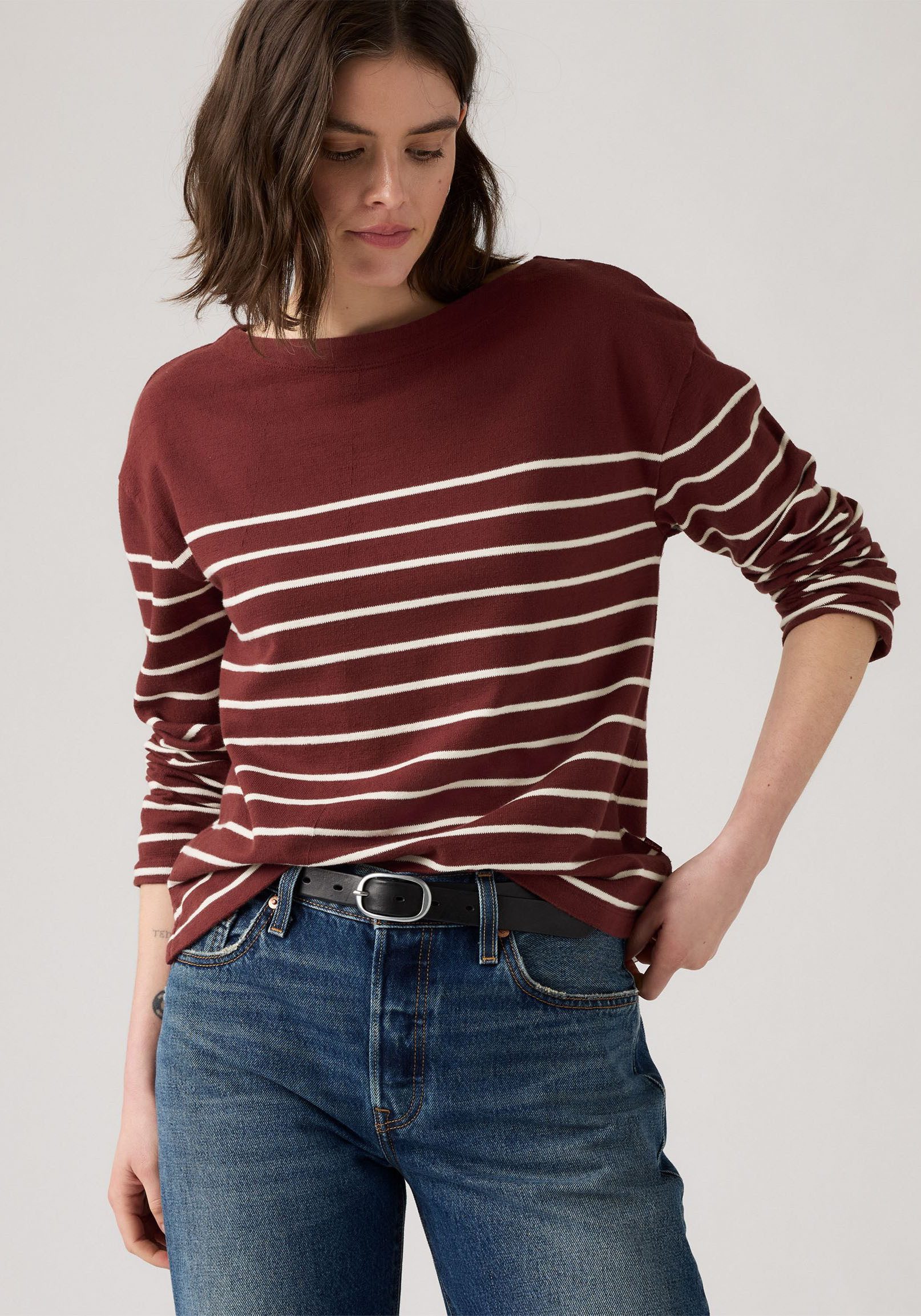 Levi's® Langarmshirt MARIN STRIPE TOP Saum mit kurzen Seitenschlitzen günstig online kaufen