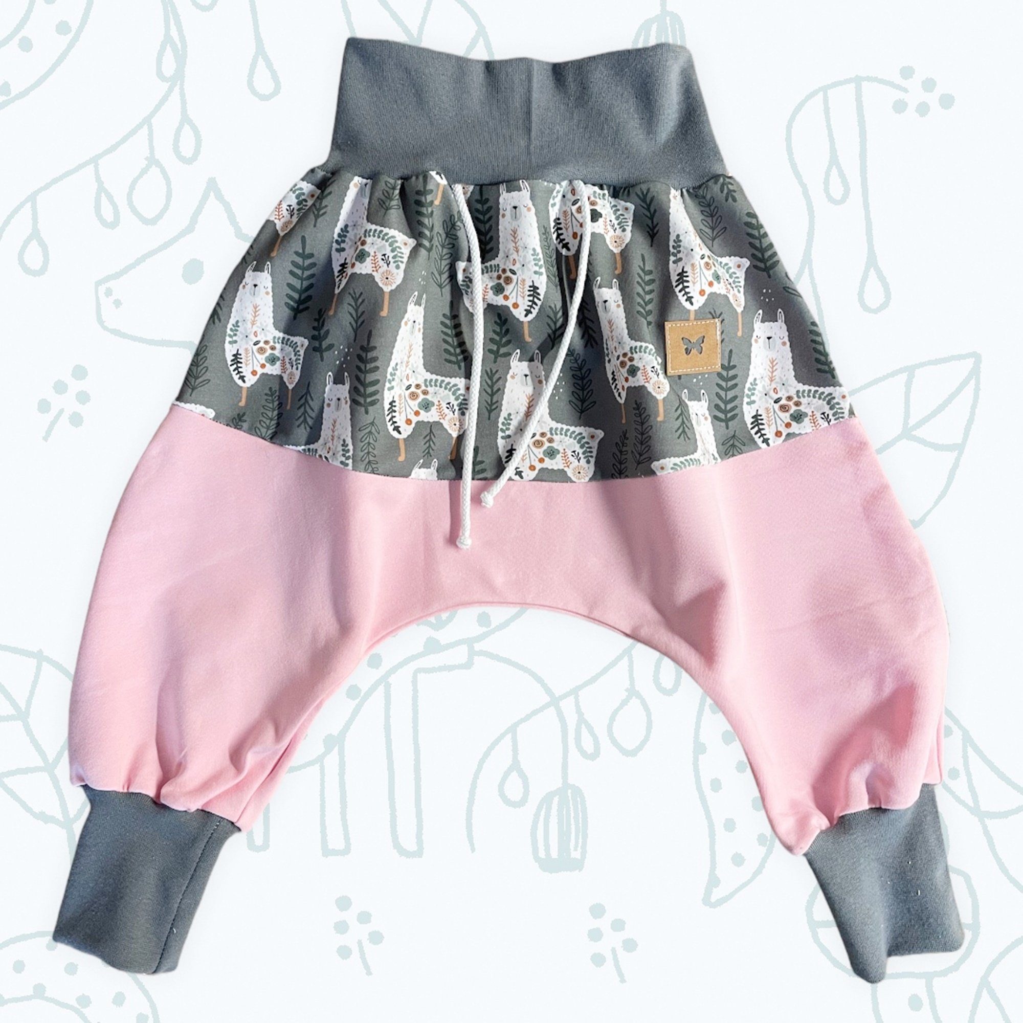 kennydoo Jogginghose Baby & Kinder Pumphose rosa Eukalyptus Lama Handgefertigt, mitwachsender Schnitt