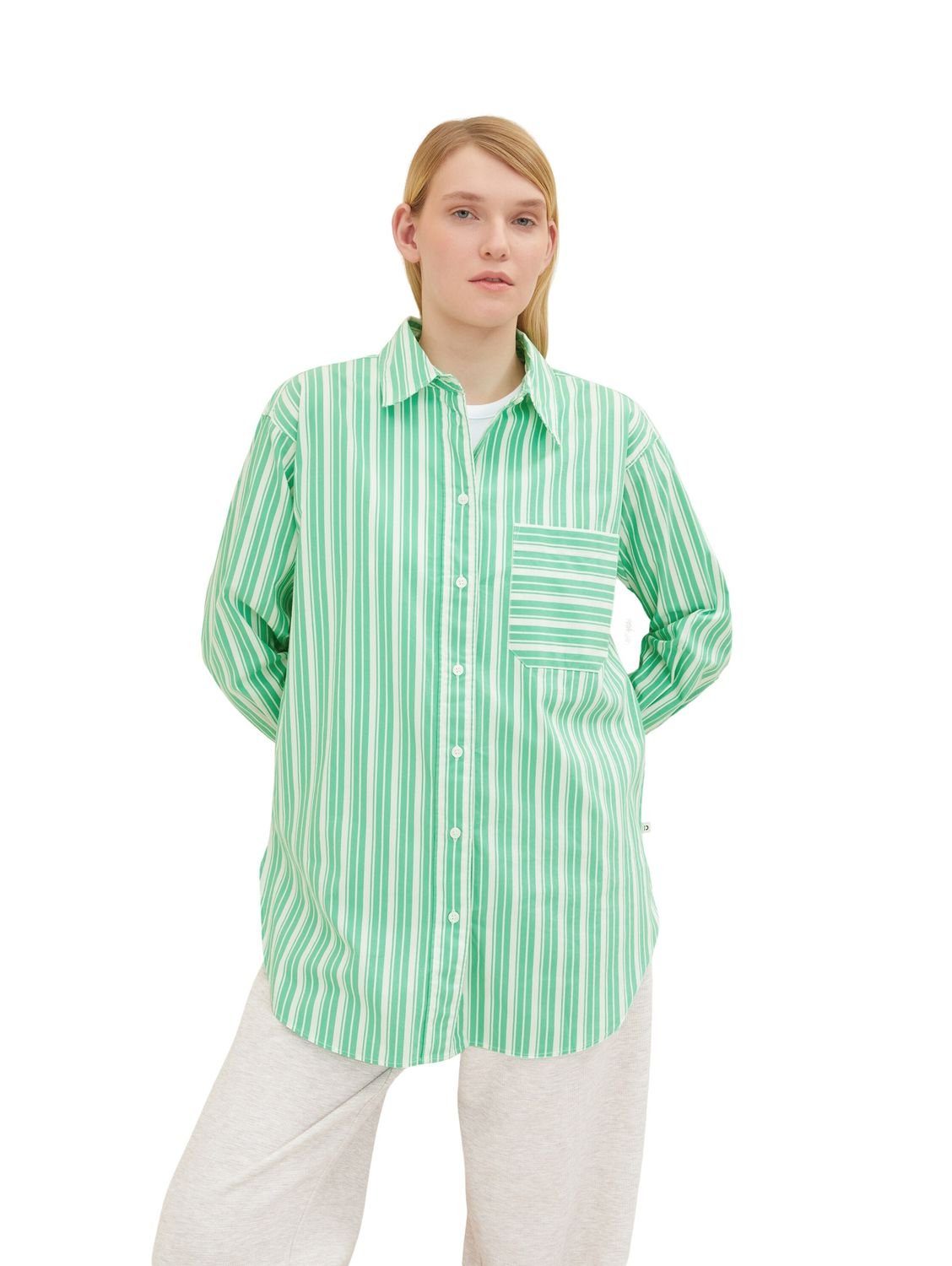 TOM TAILOR Denim Blusenshirt CHEST POCKET (1-tlg) aus Baumwollmix Vertical Green White Stripe 31188