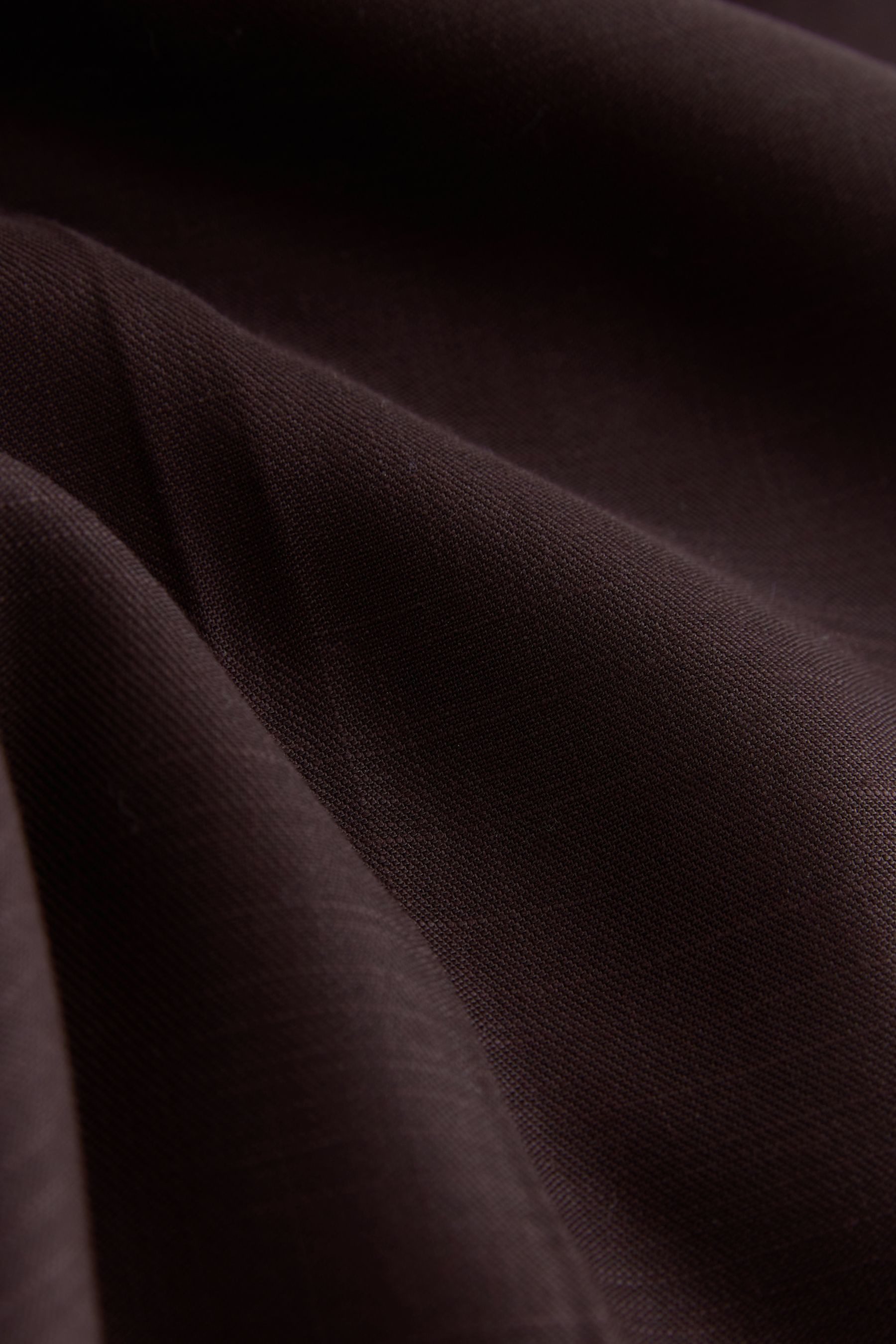 Next Stoffhose Glänzende Hose mit geradem Bein (1-tlg)
