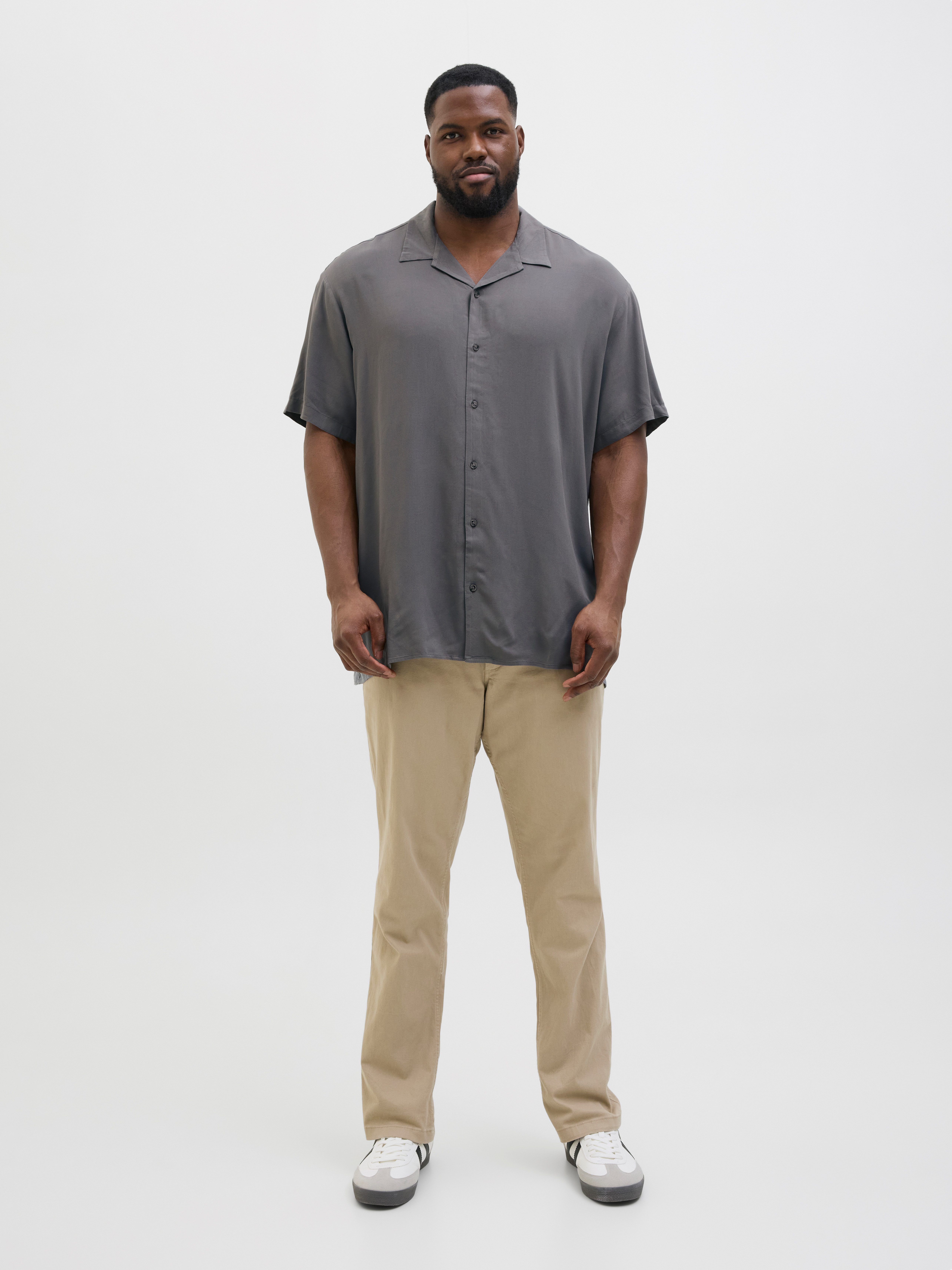 Jack & Jones PlusSize Kurzarmhemd JJEJEFF SOLID RESORT SHIRT S/S SN PLS günstig online kaufen
