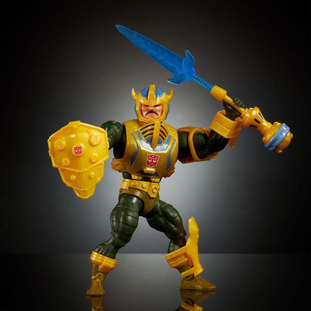 Mattel® Actionfigur Masters of the Universe x Transformers Actionfigur Bumblebee Armor Man – Bild 5 von 5